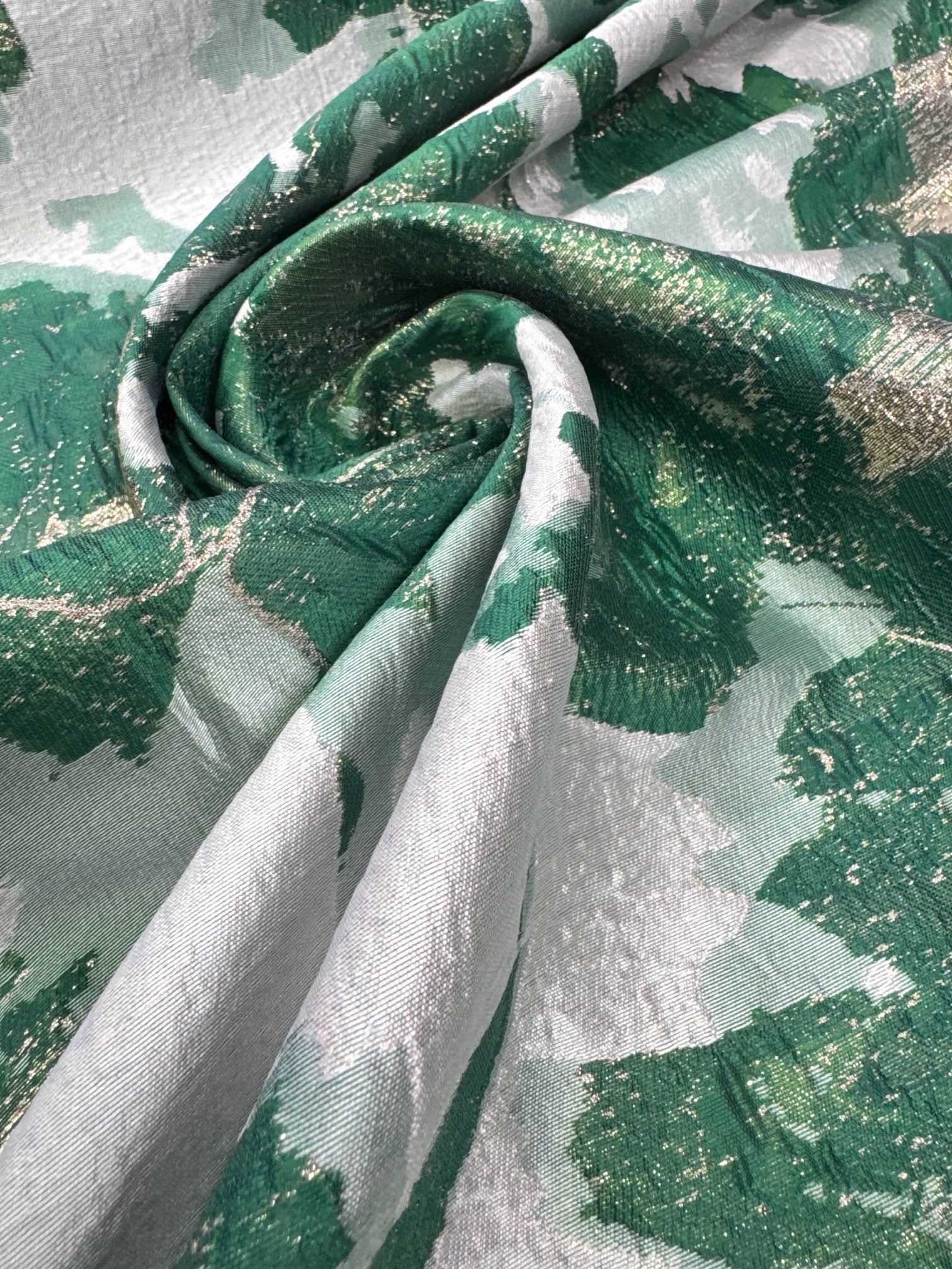 Brocard Cu Fir Lame, Verde