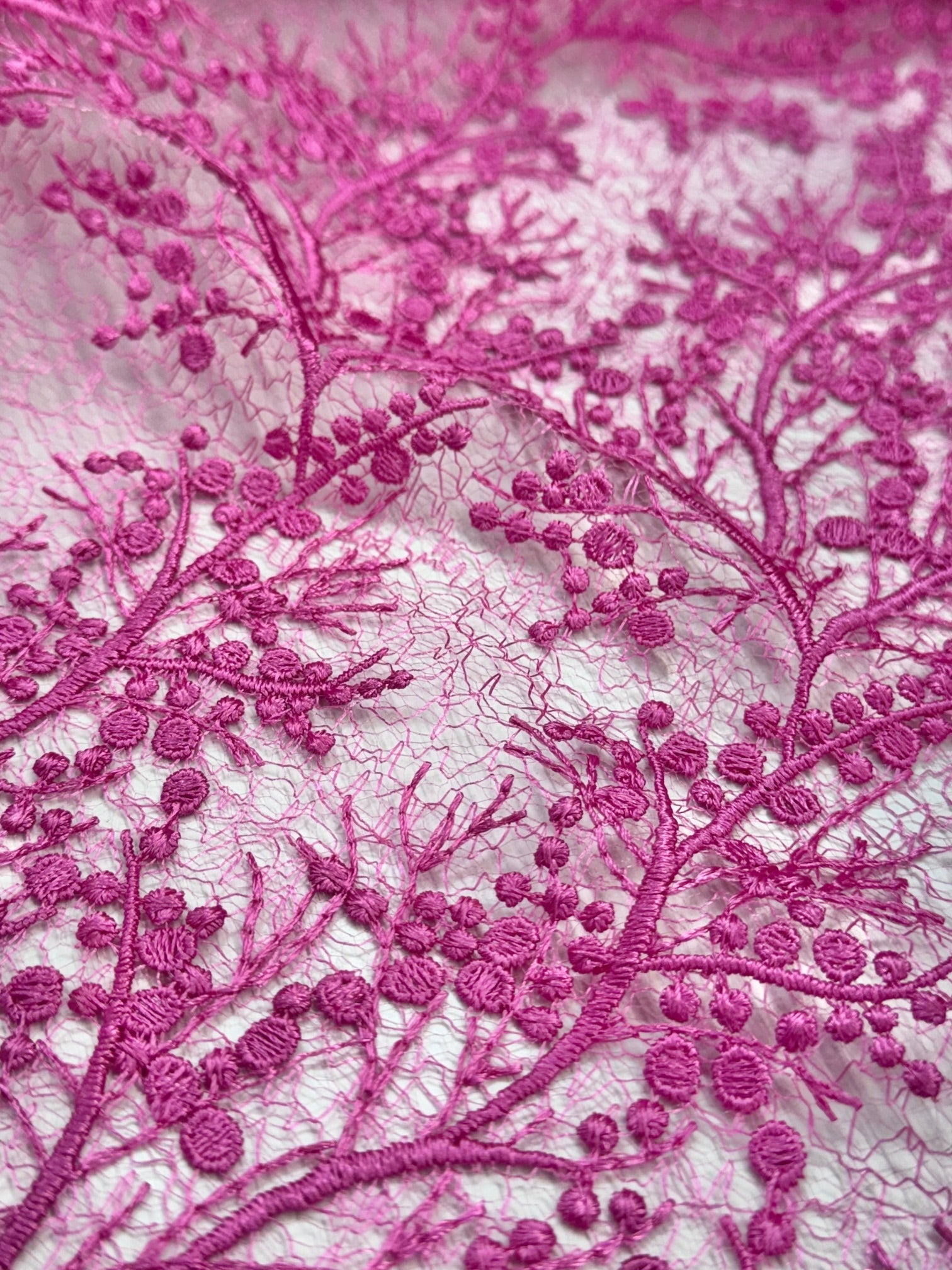 Broderie Crengute Roz
