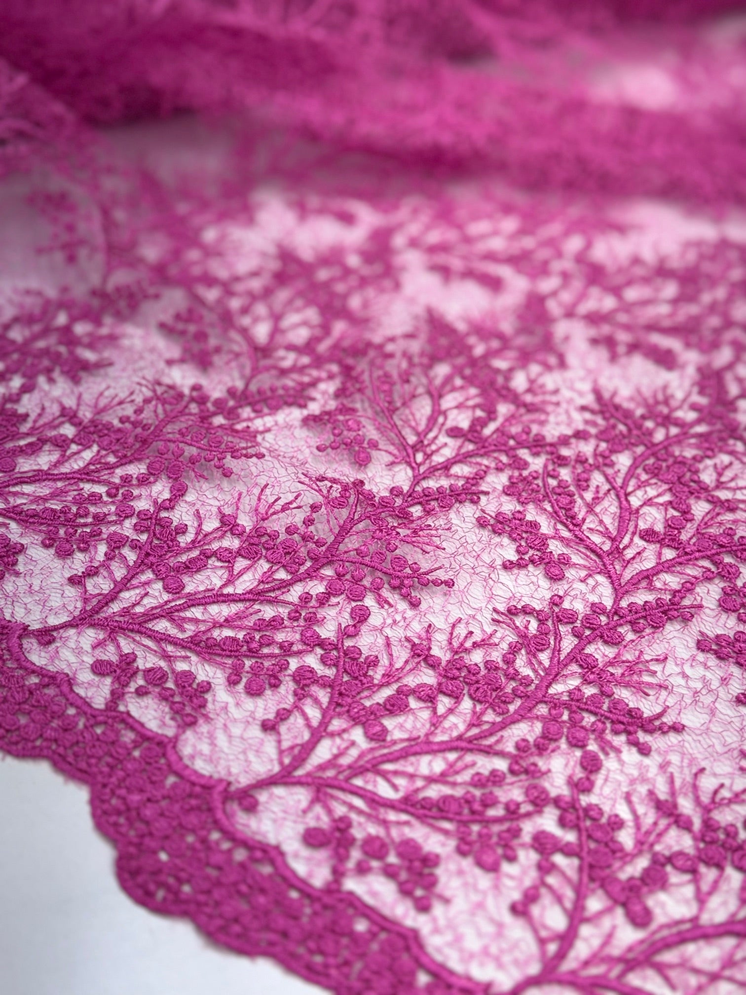 Broderie Crengute Roz