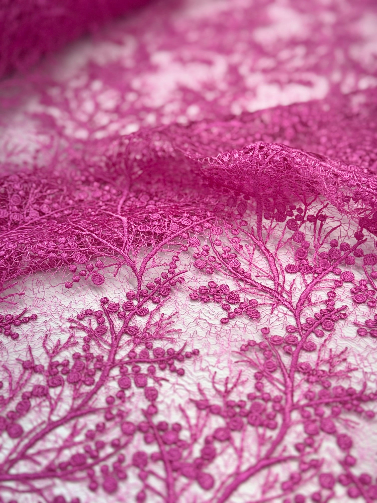 Broderie Crengute Roz
