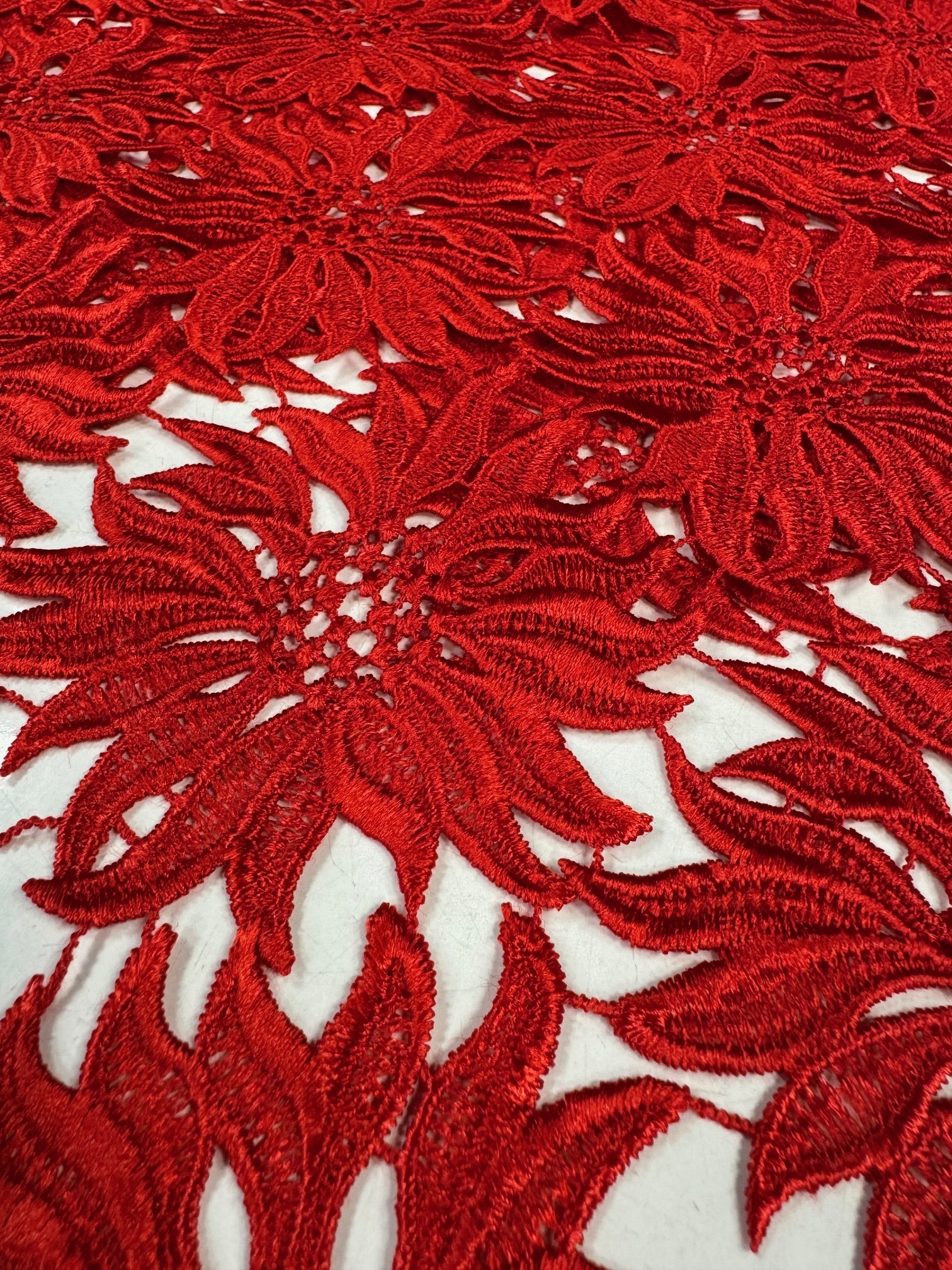 Broderie Sparta Rosu