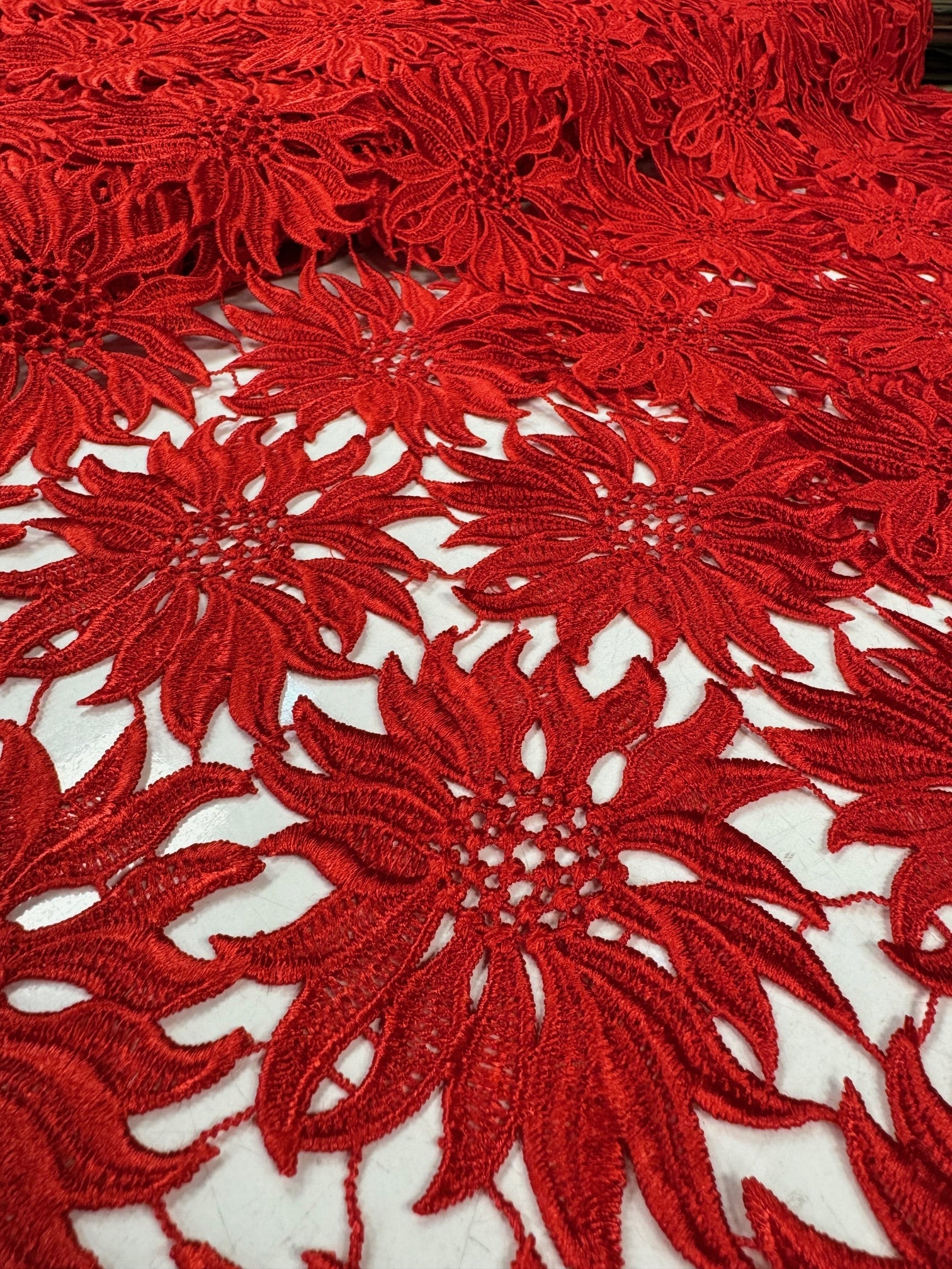 Broderie Sparta Rosu
