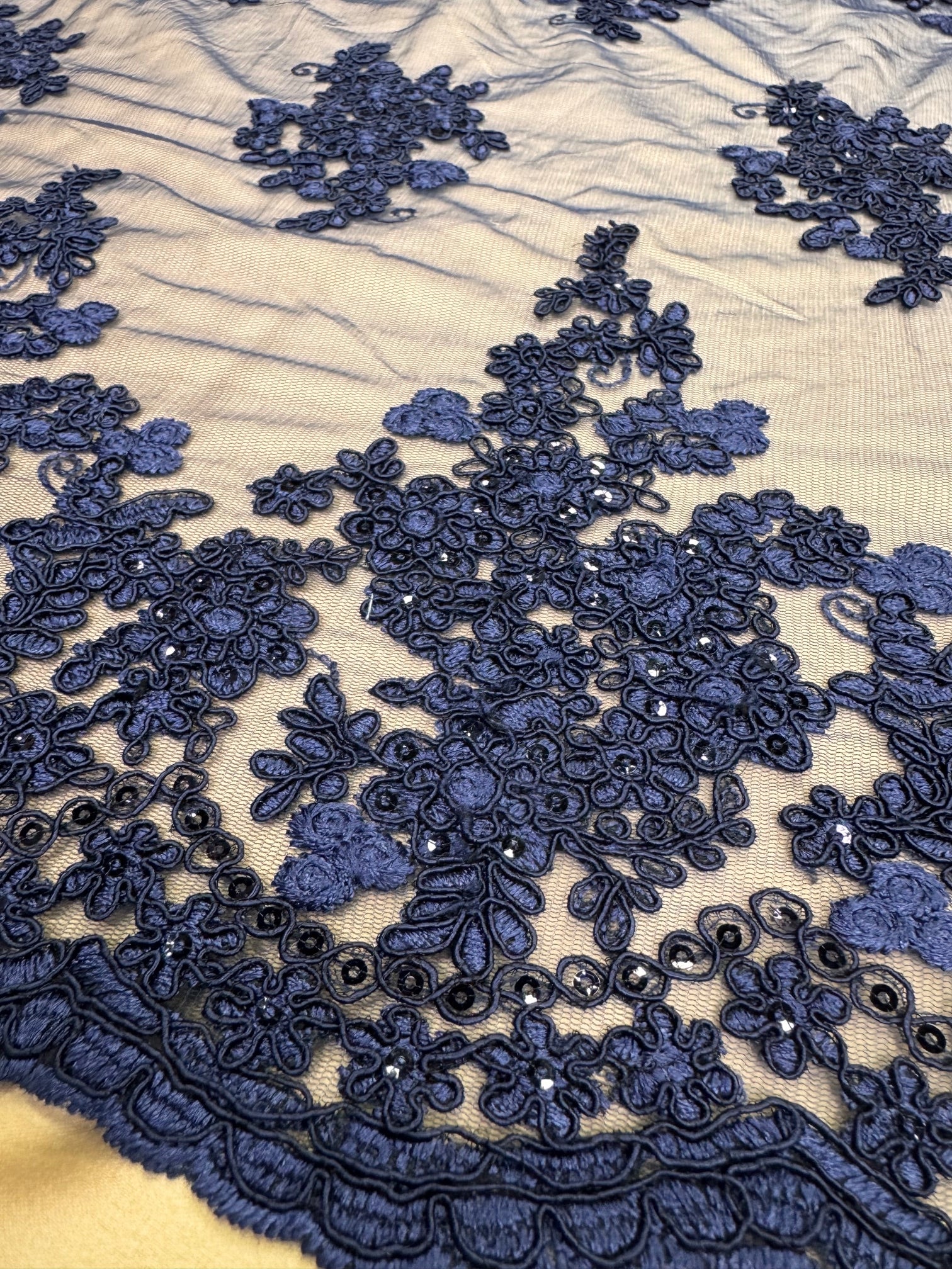 Broderie Cu Paiete Fine, Bleumarin