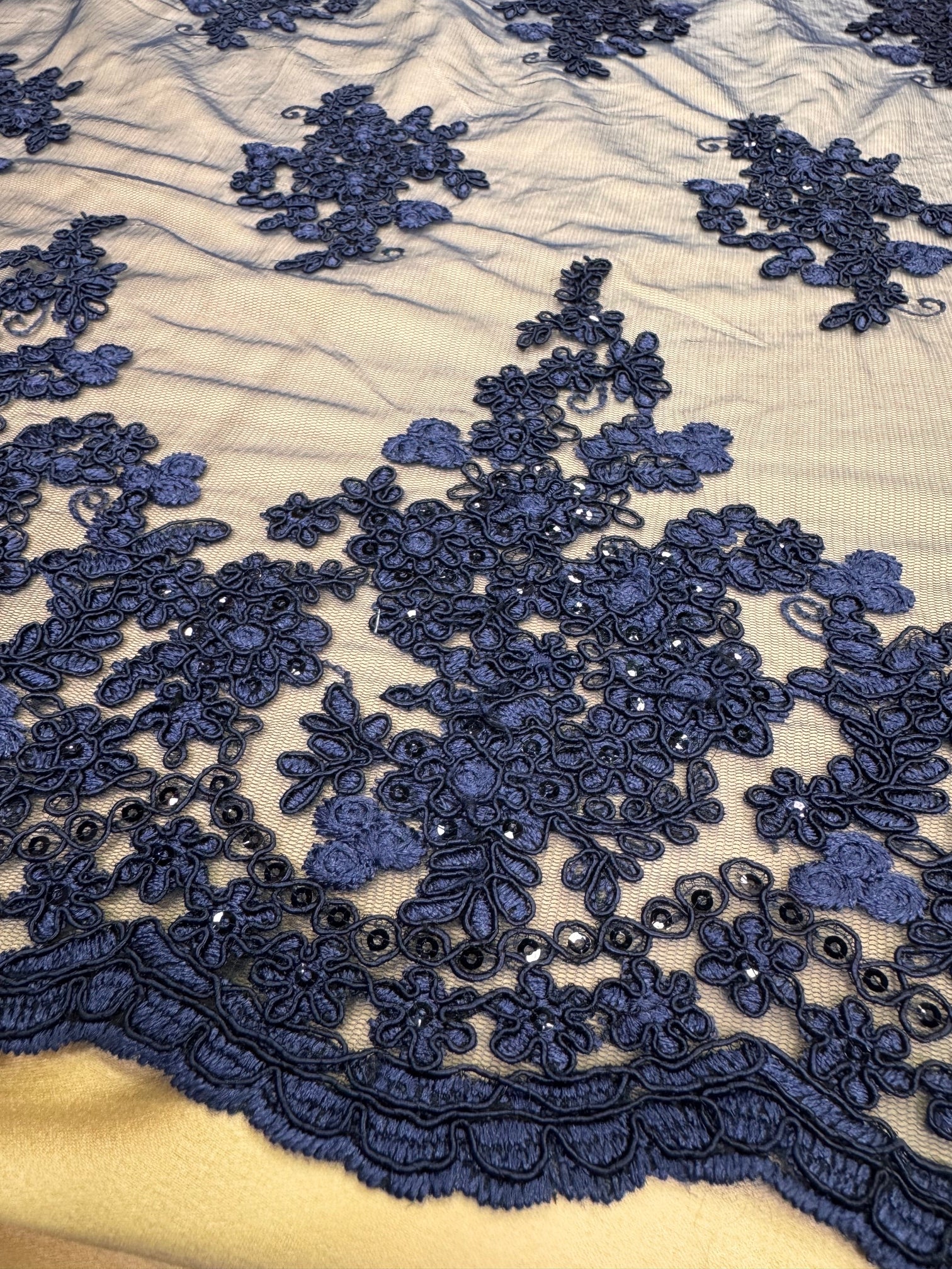 Broderie Cu Paiete Fine, Bleumarin