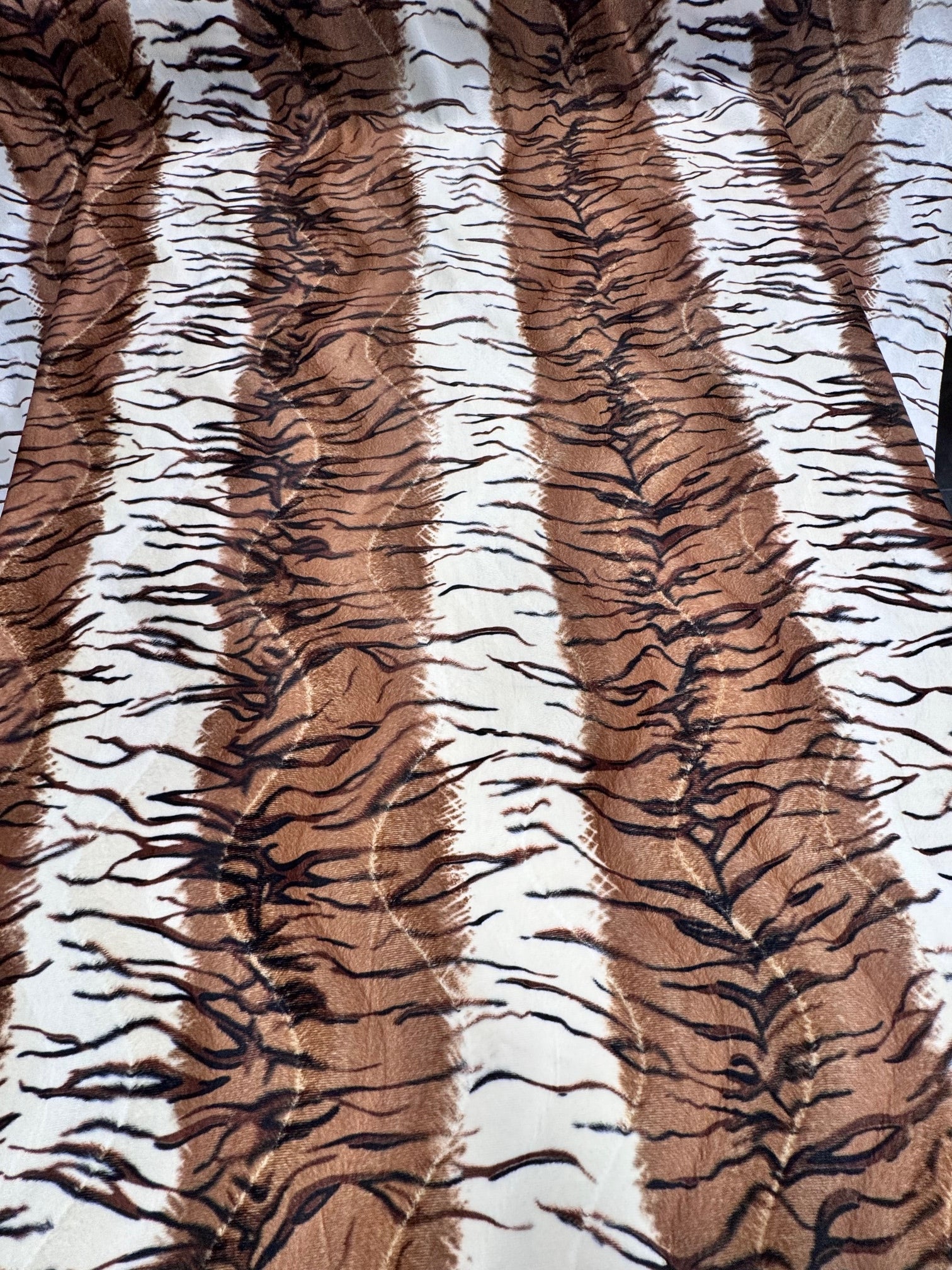 Tesatura Tip Blanita Animal Print