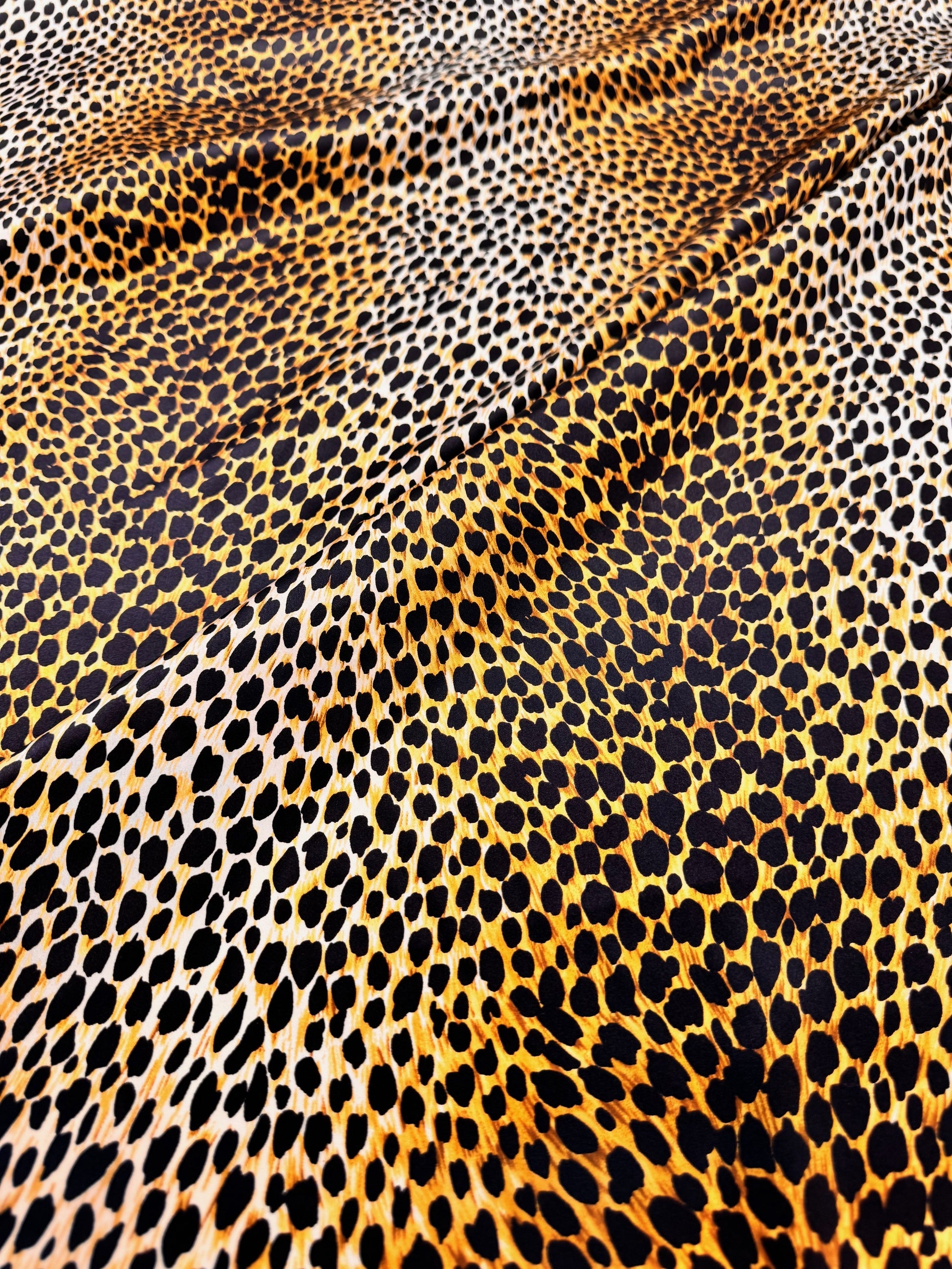 Saten De Matase Naturala Animal Print