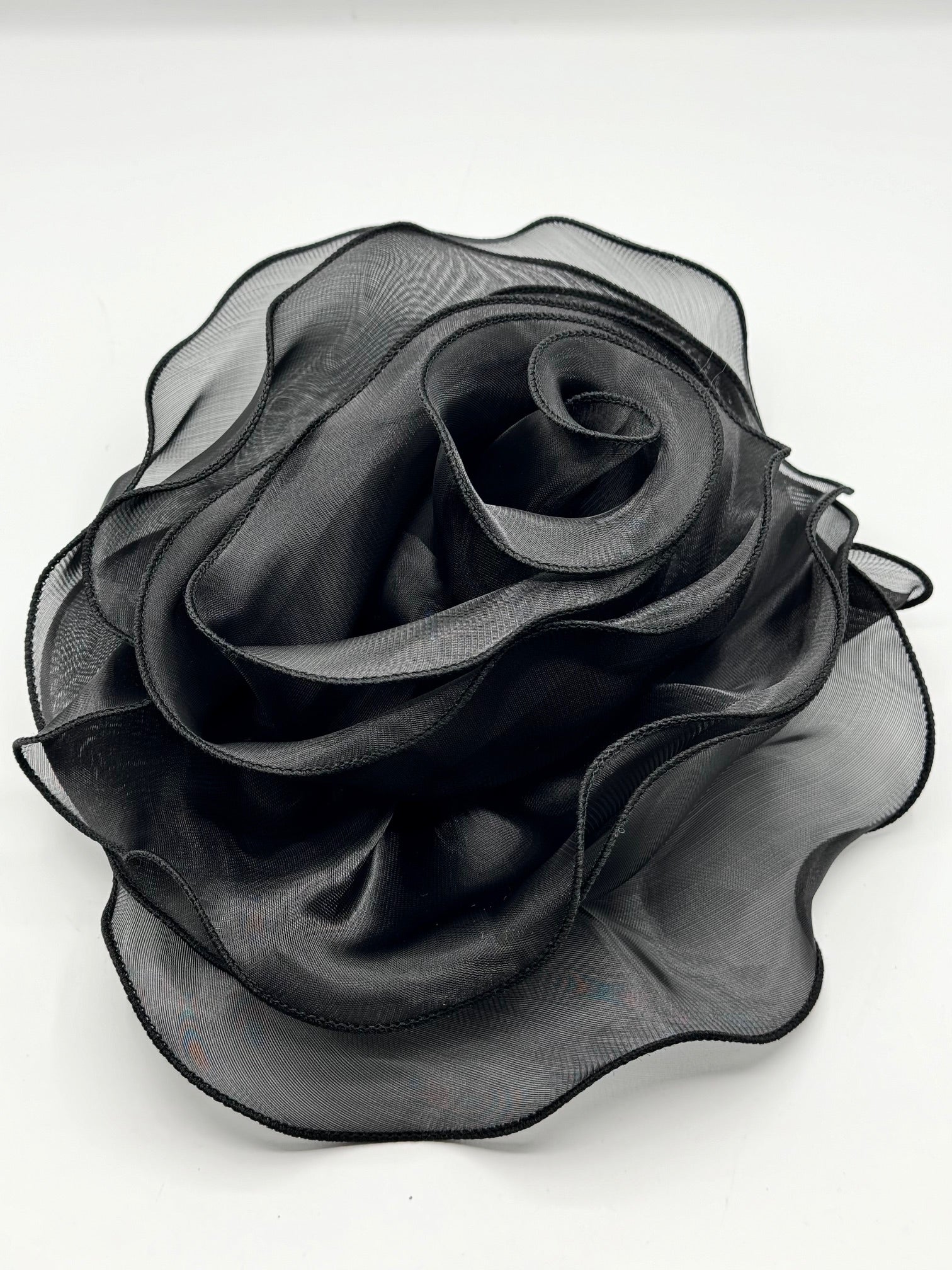 Floare Din Organza 25cm, Negru