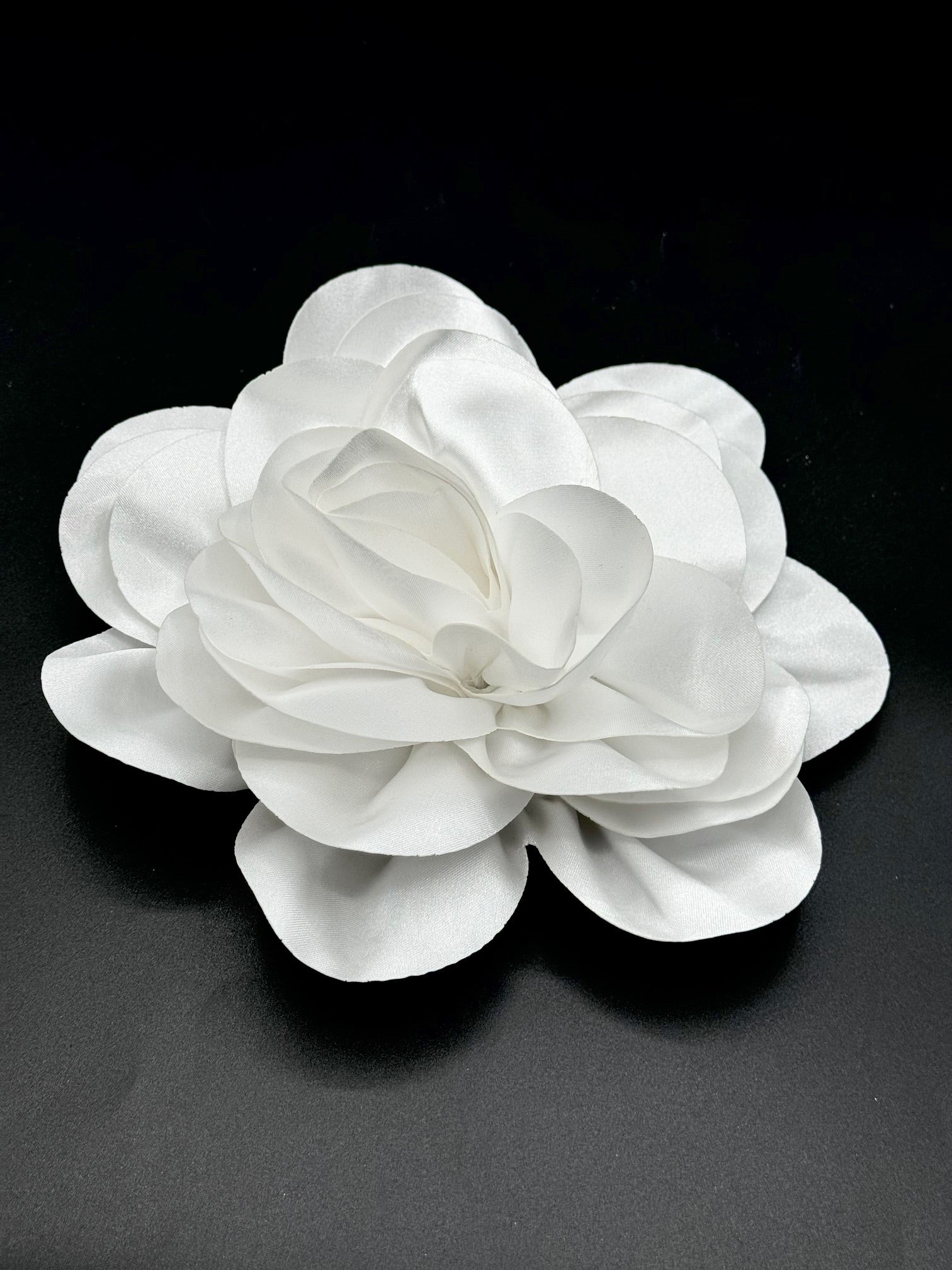Flori Din Saten 20cm, Alb