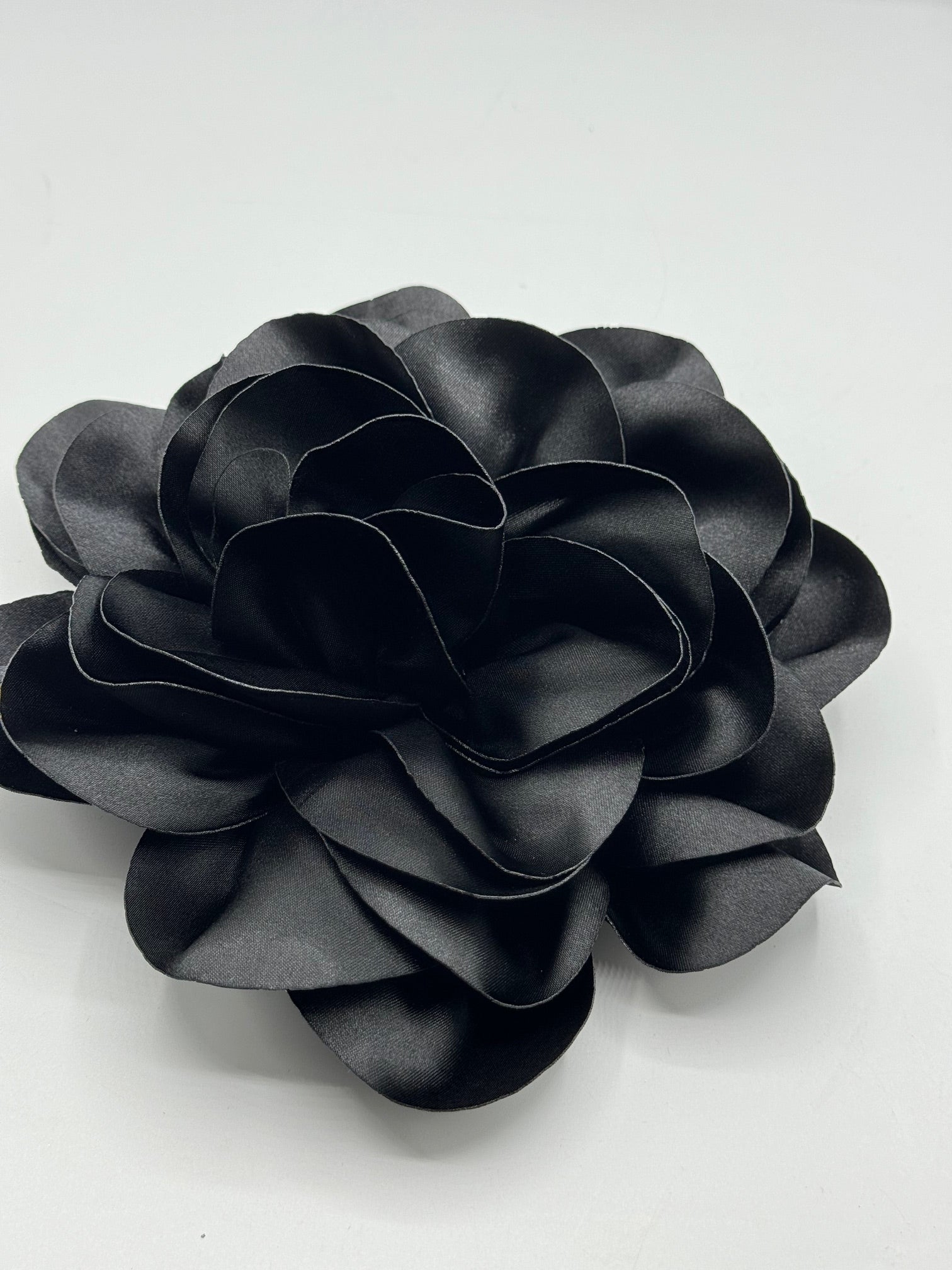 Flori Din Saten 20cm, Negru