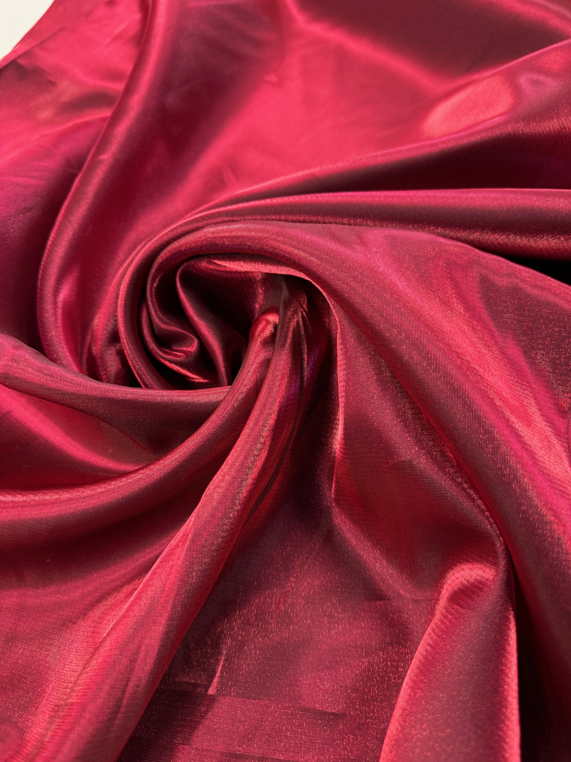Organza Plina Rosu Grena