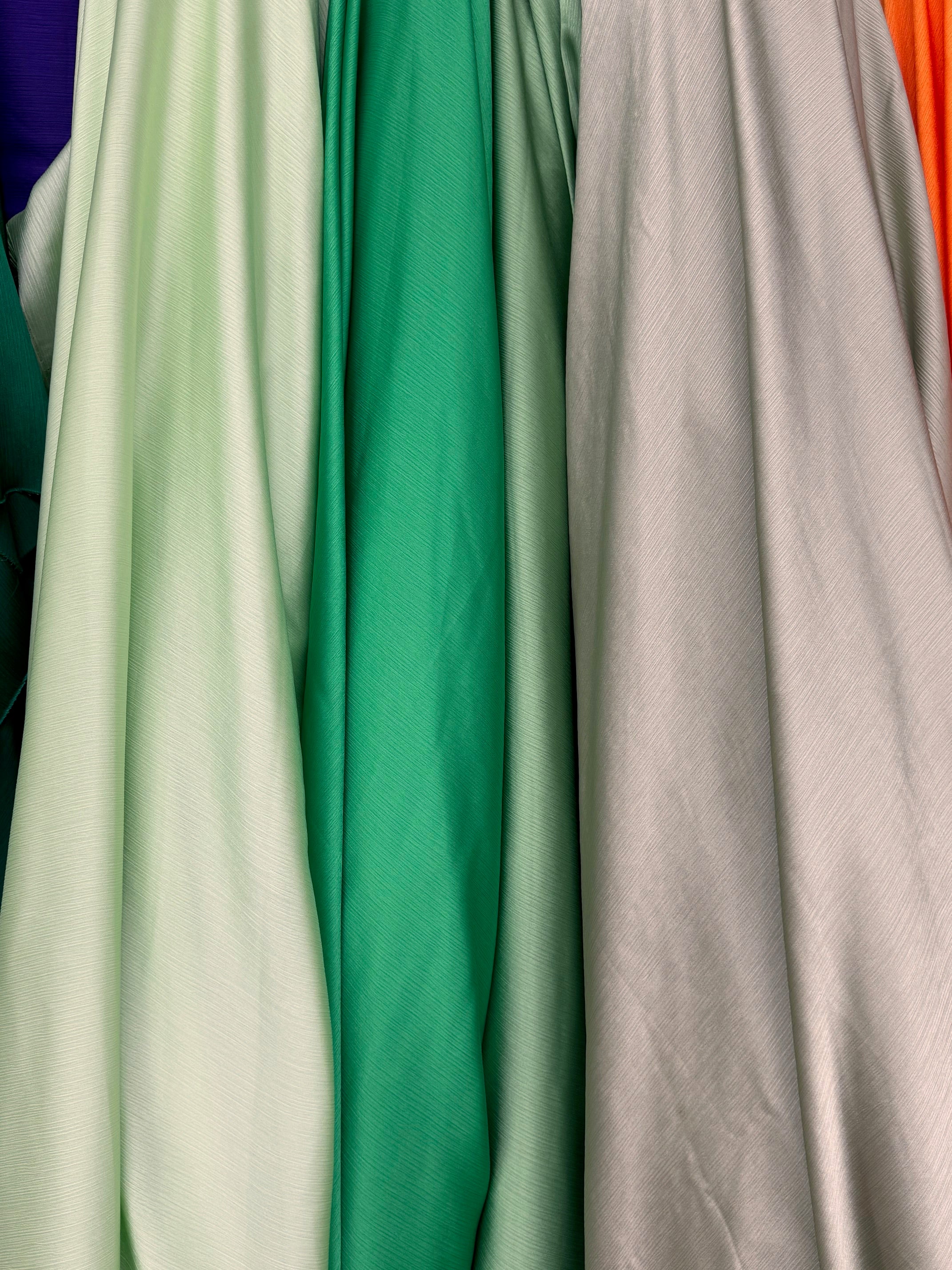 Voal Satinat Creponat