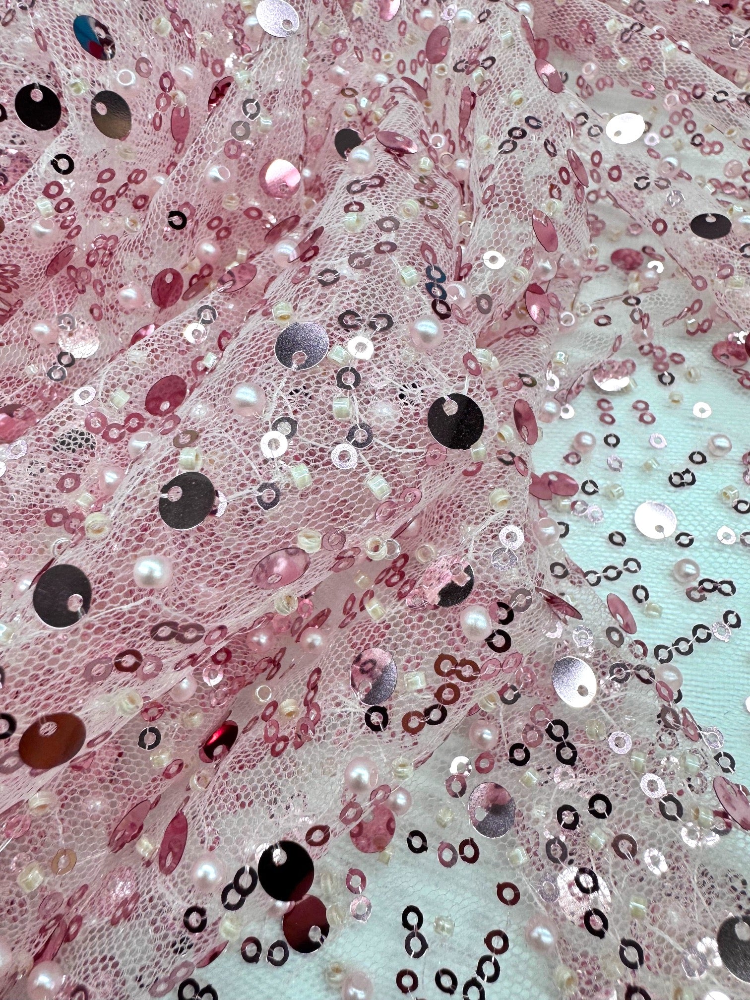 Tull Cu Paiete Si Perle