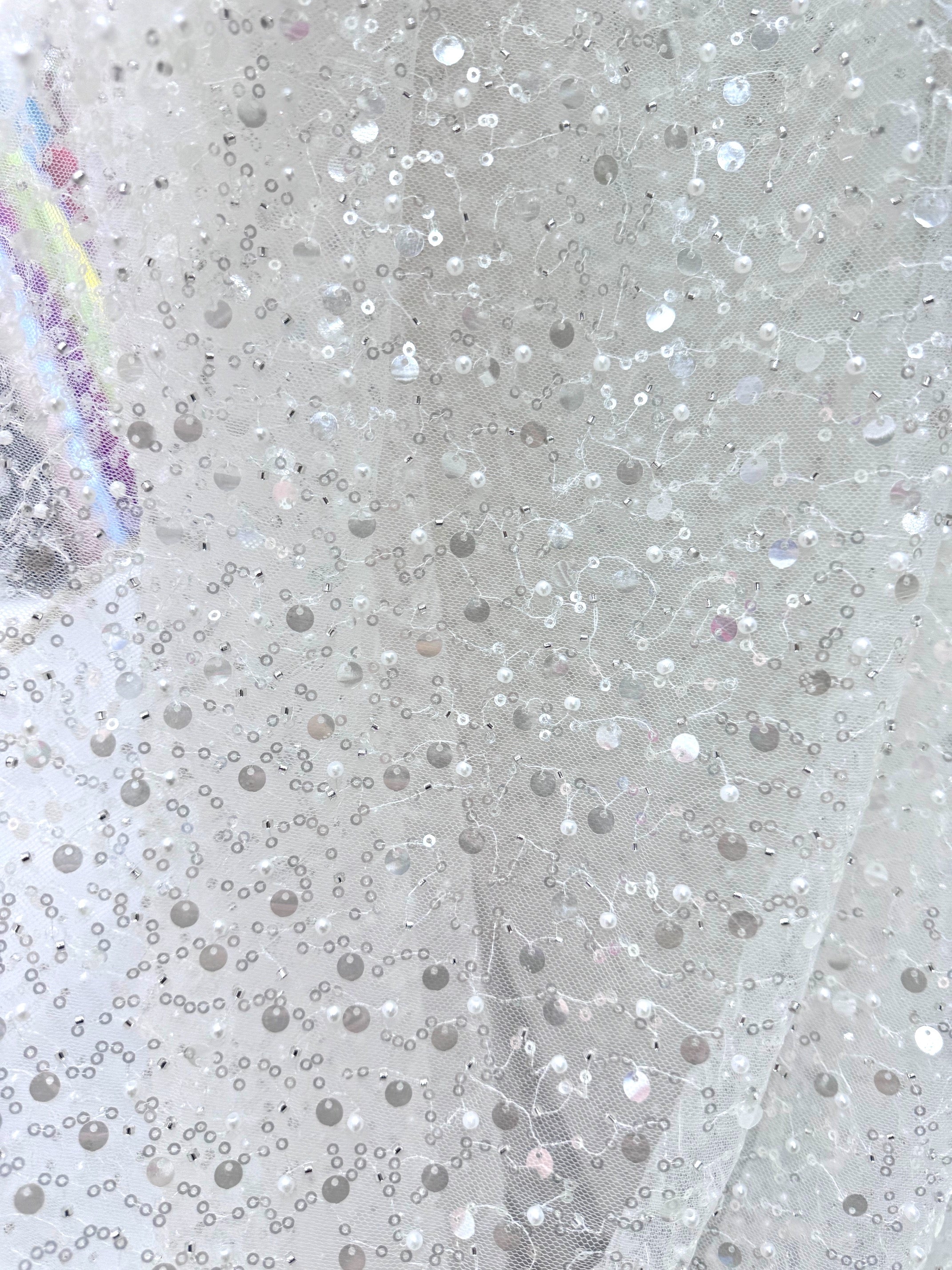 Tull Cu Paiete Si Perle