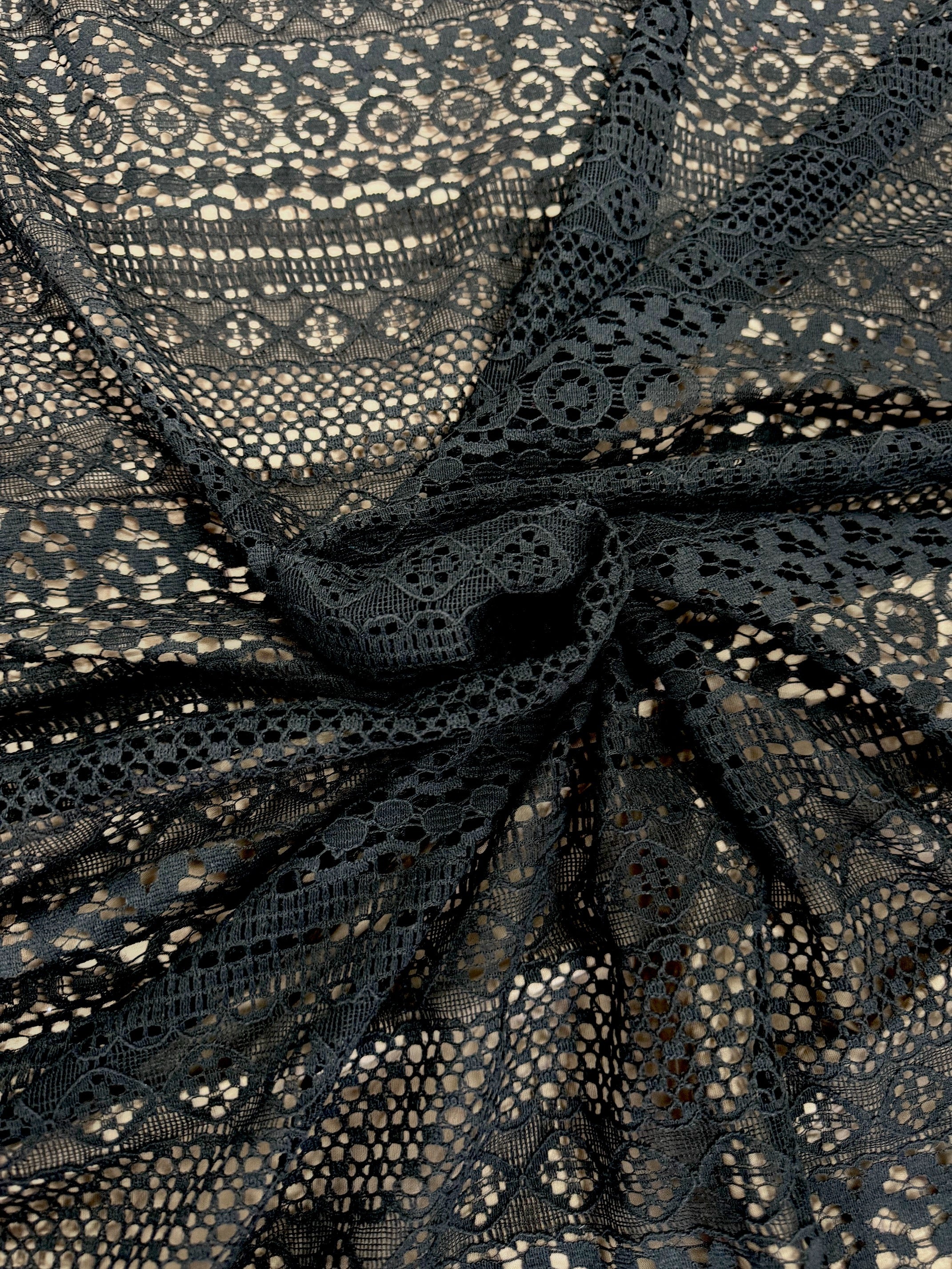 Dantela Neagra