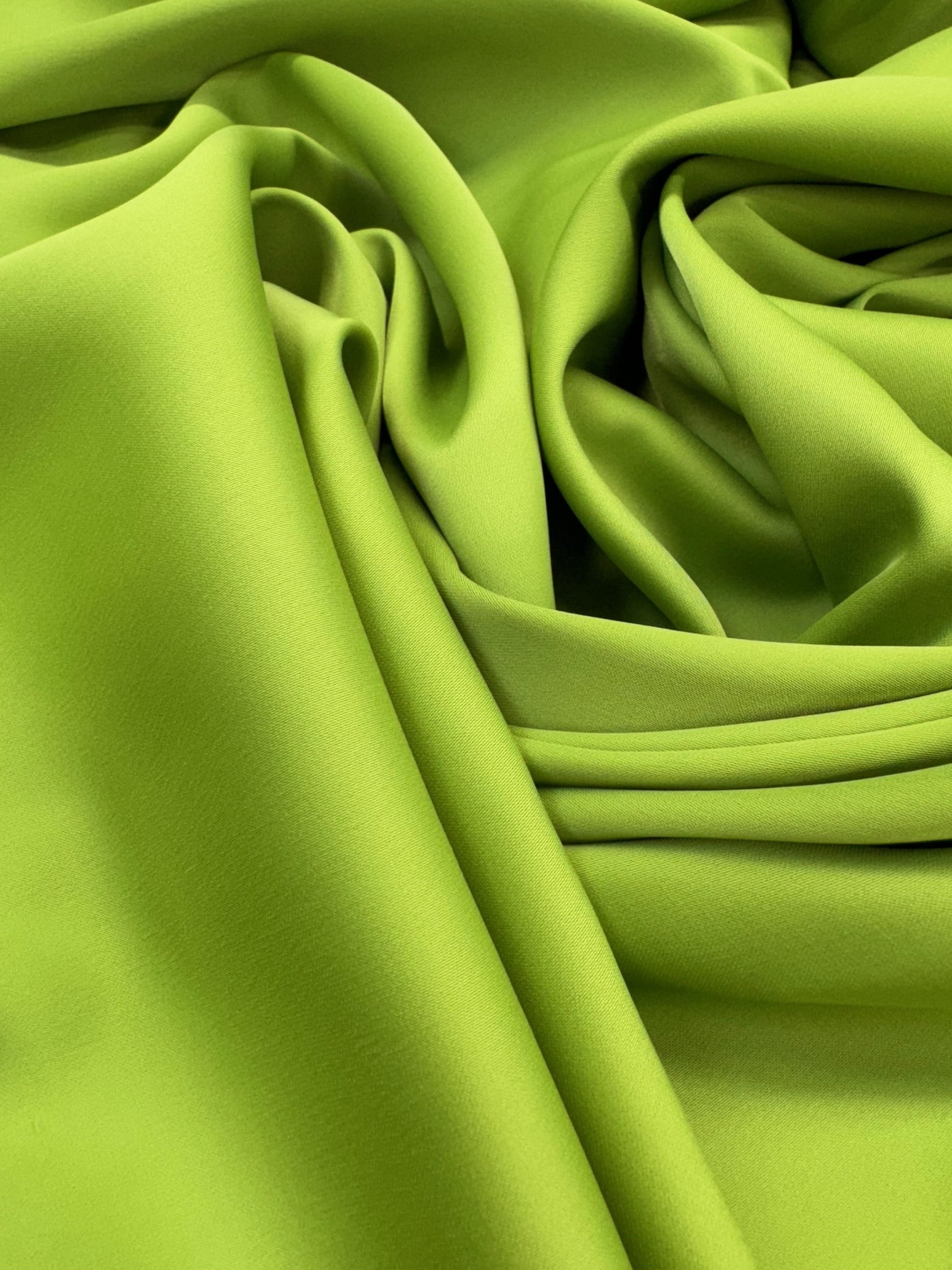 Matase Elastica Dublu Satinata. Verde Lime