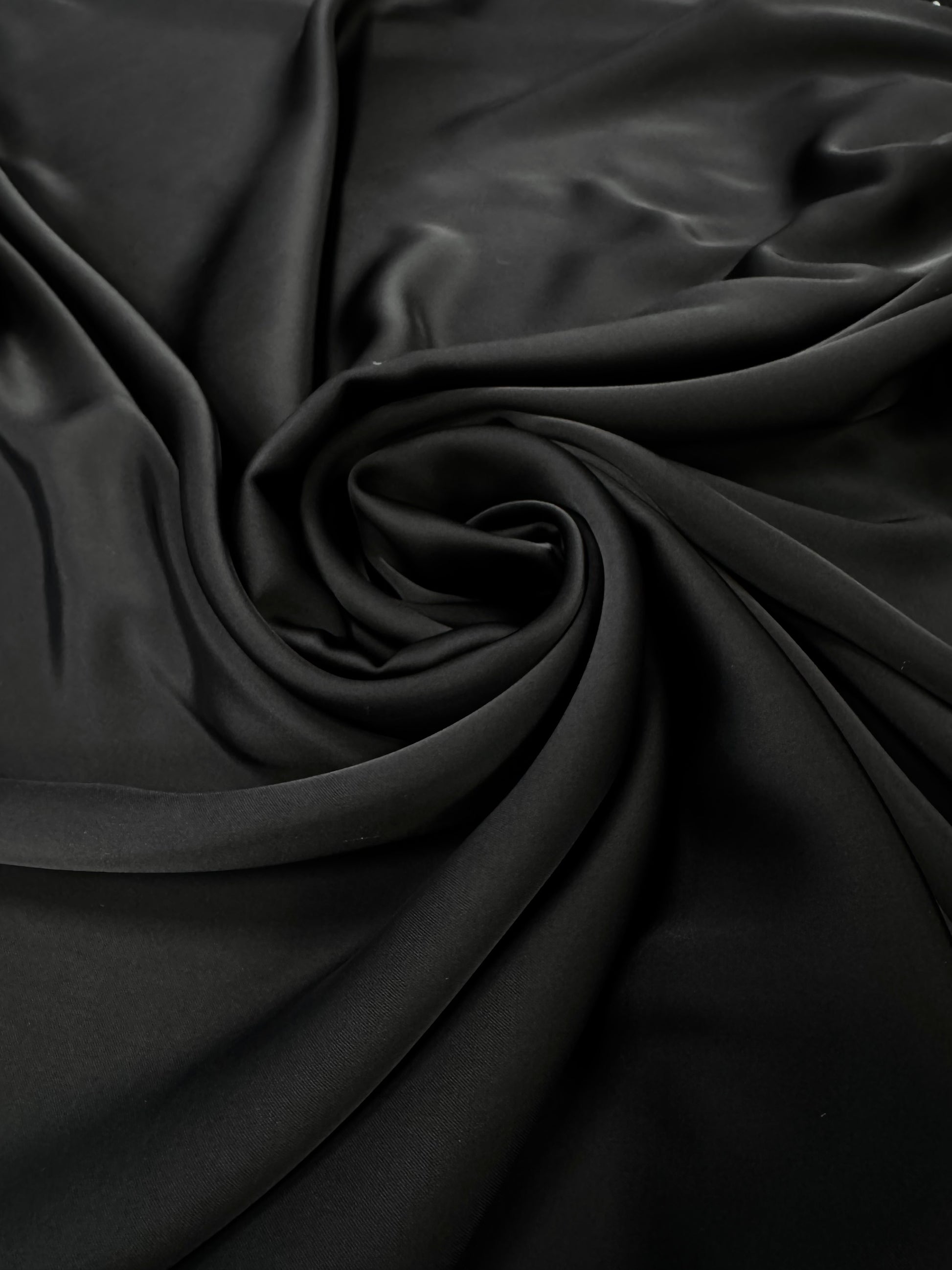 Matase Elastica Dublu Satinata. Negru