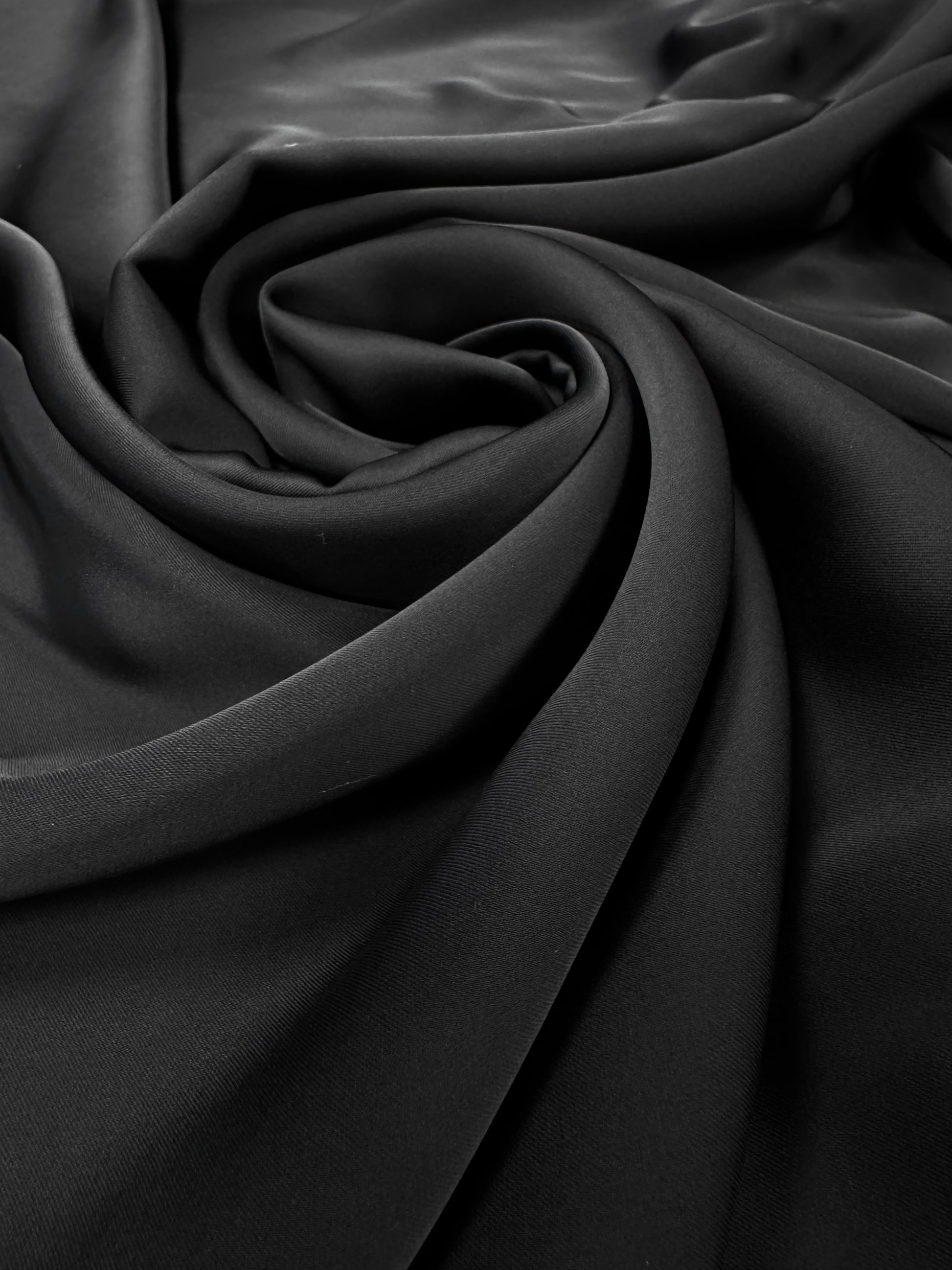 Matase Elastica Dublu Satinata. Negru