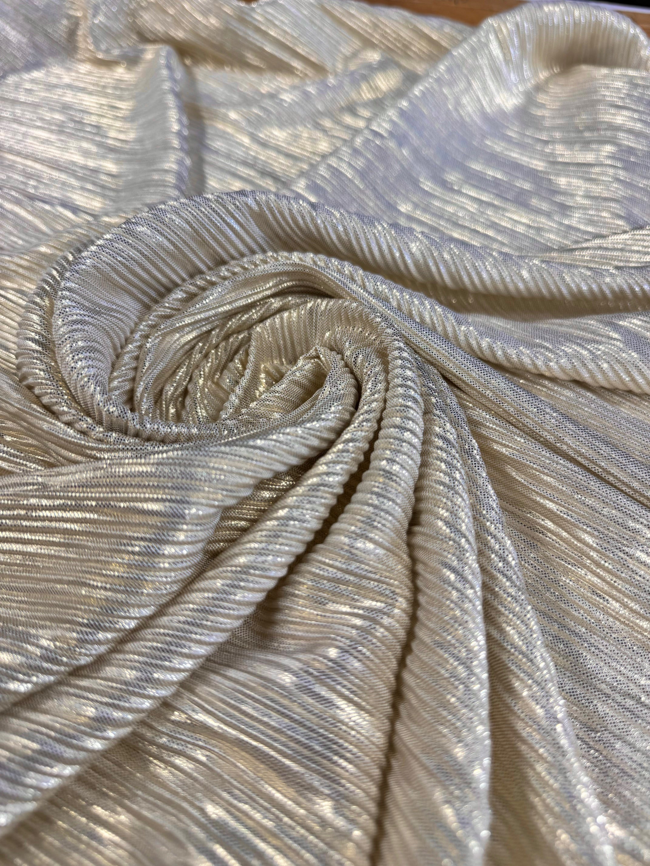 Lycra Subtire Creponata, Auriu Deschis