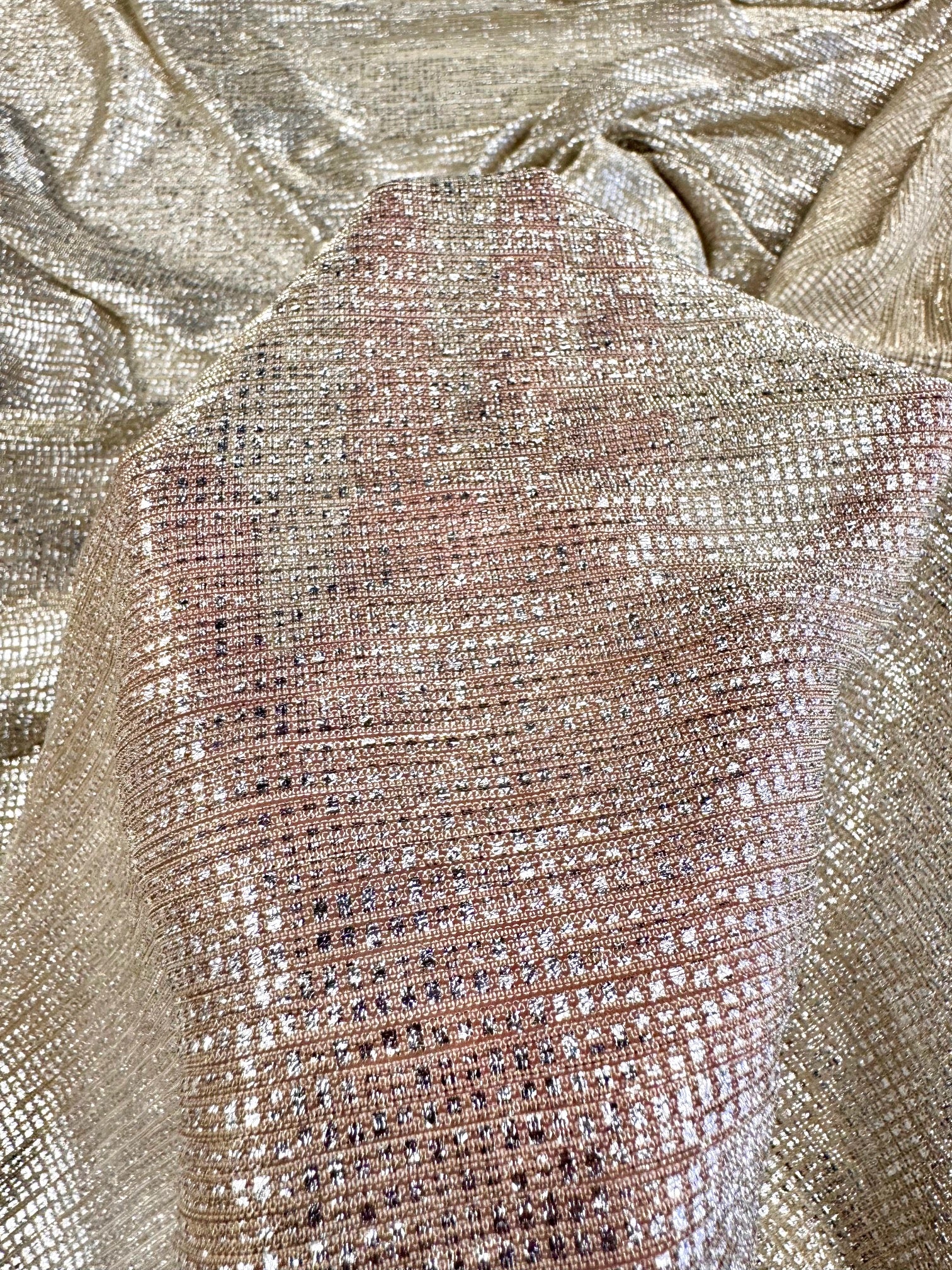 Lurex Usor Transparent Bej Cu Pelicula Argintie