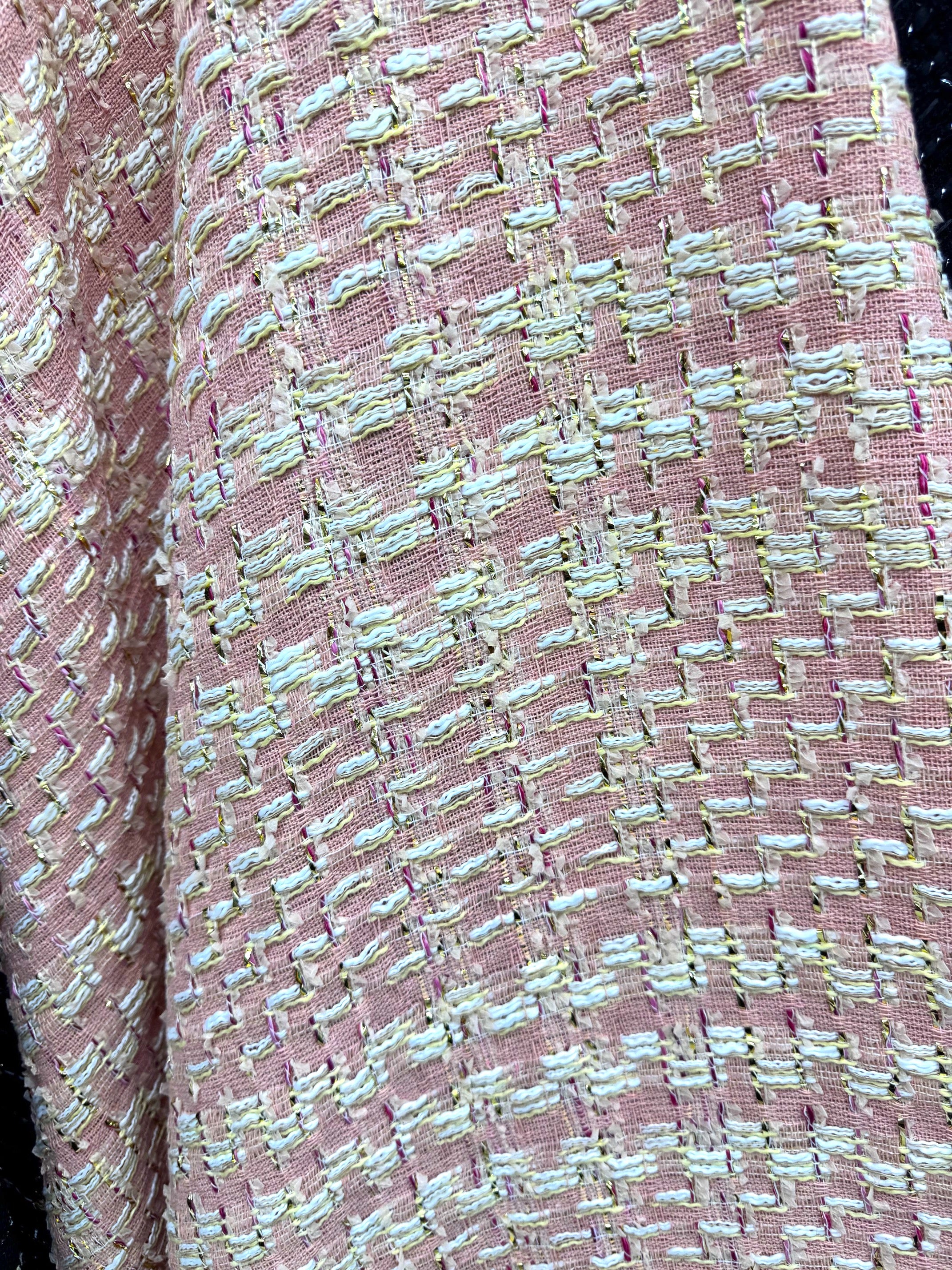 Stofa Tweed Cu Fir Lurex Auriu