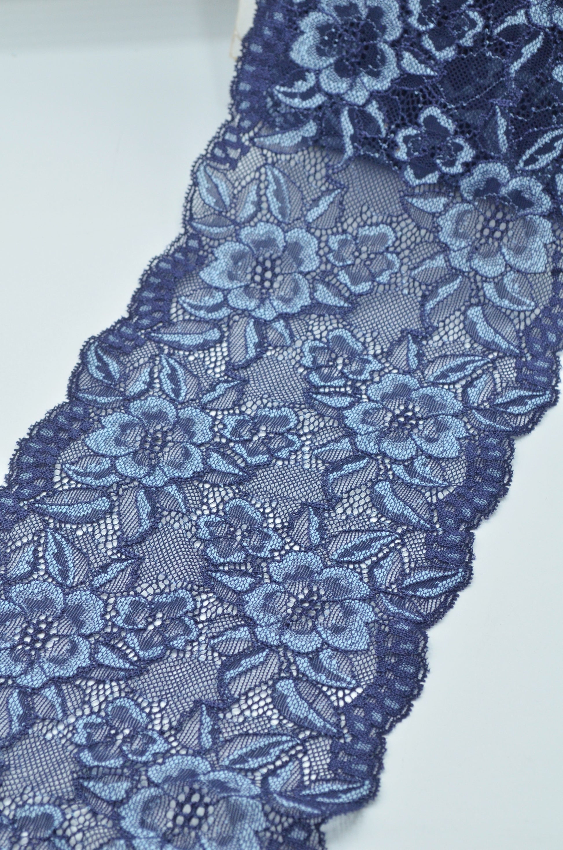 Dantela Elastica Mov Indigo 17cm