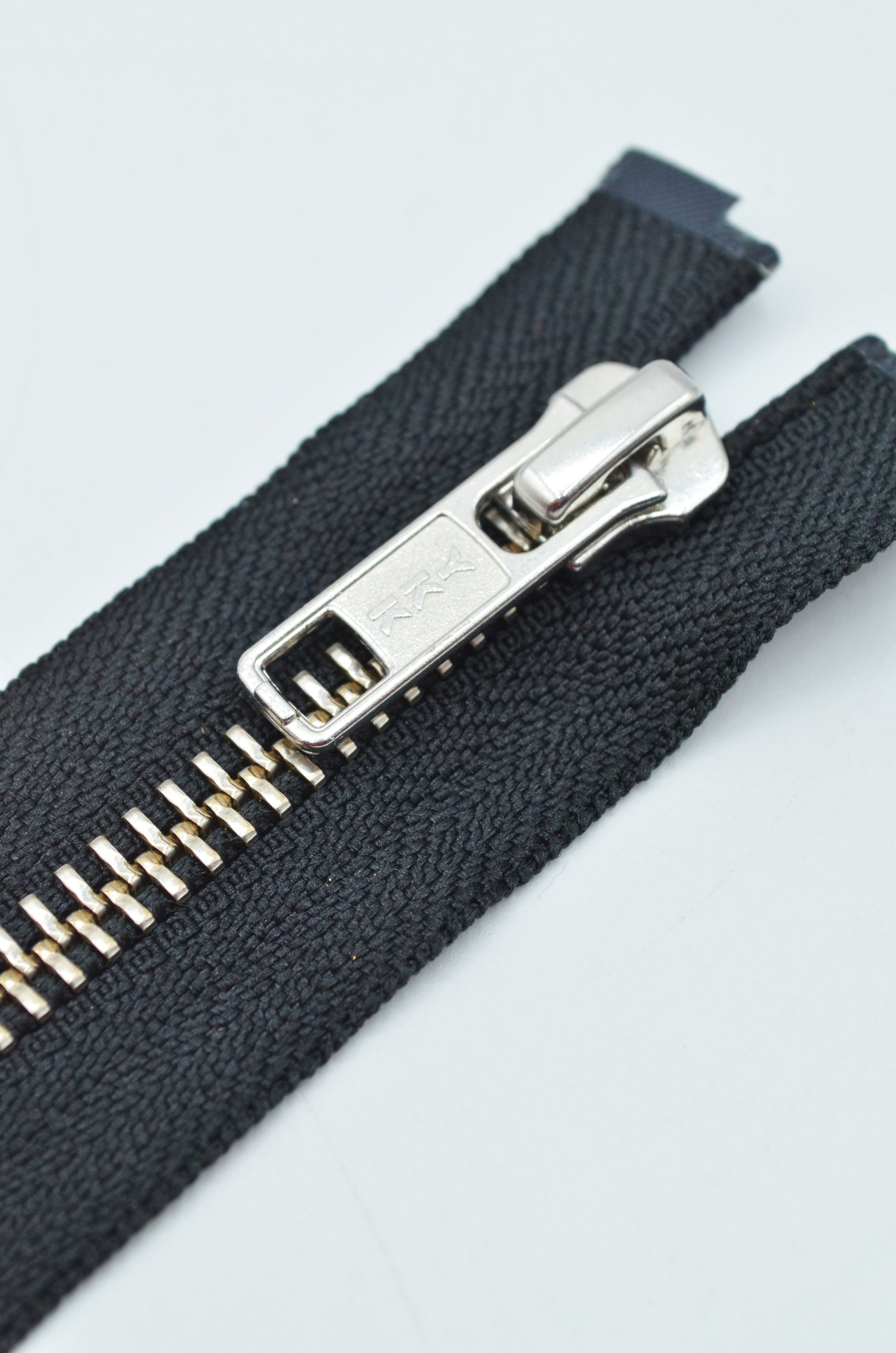 Fermoar YKK Metalic Detasabil 20cm, Negru
