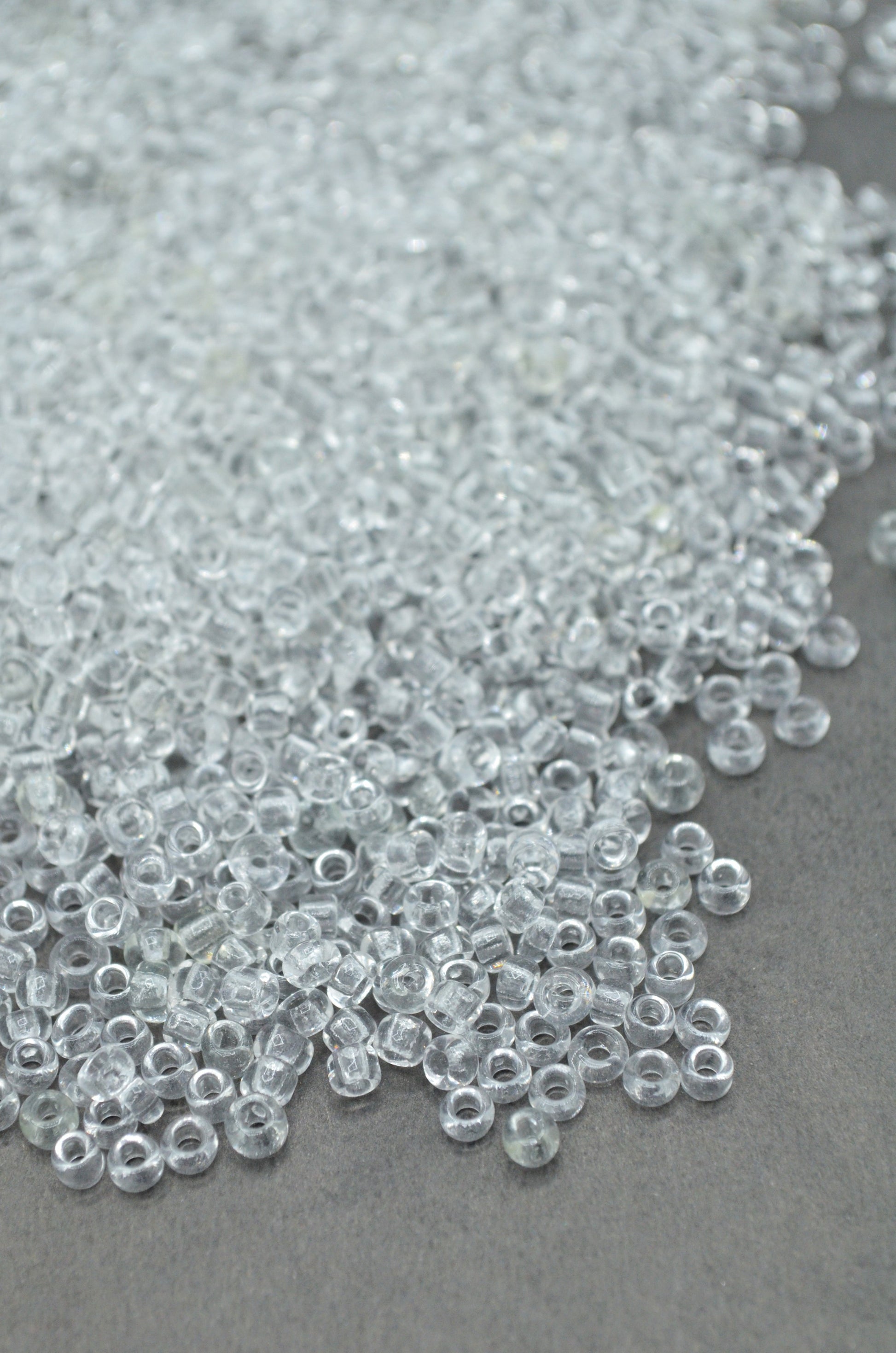 Margele 3mm, 35gr Transparent