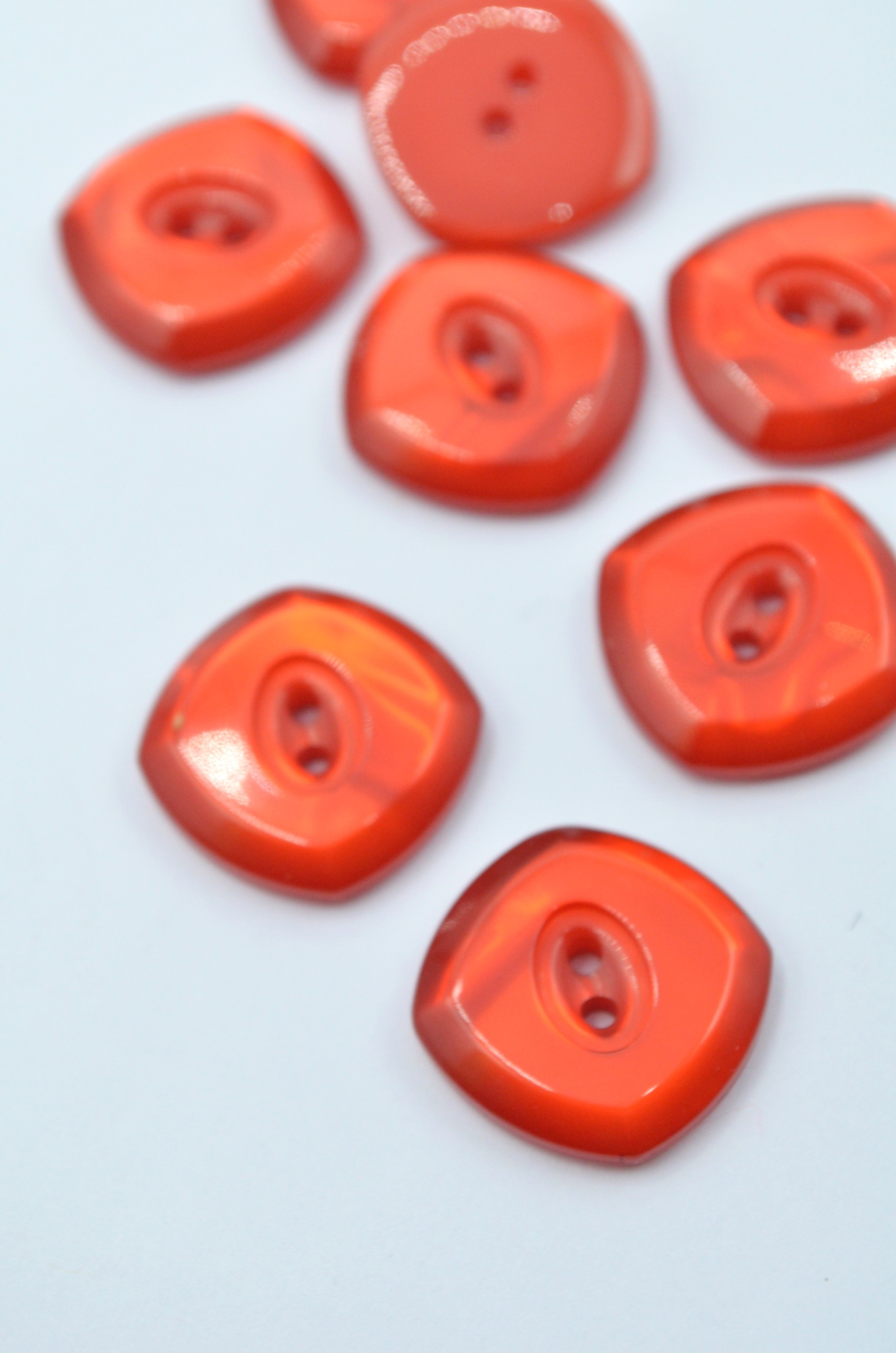 Nasturi De Plastic 20mm