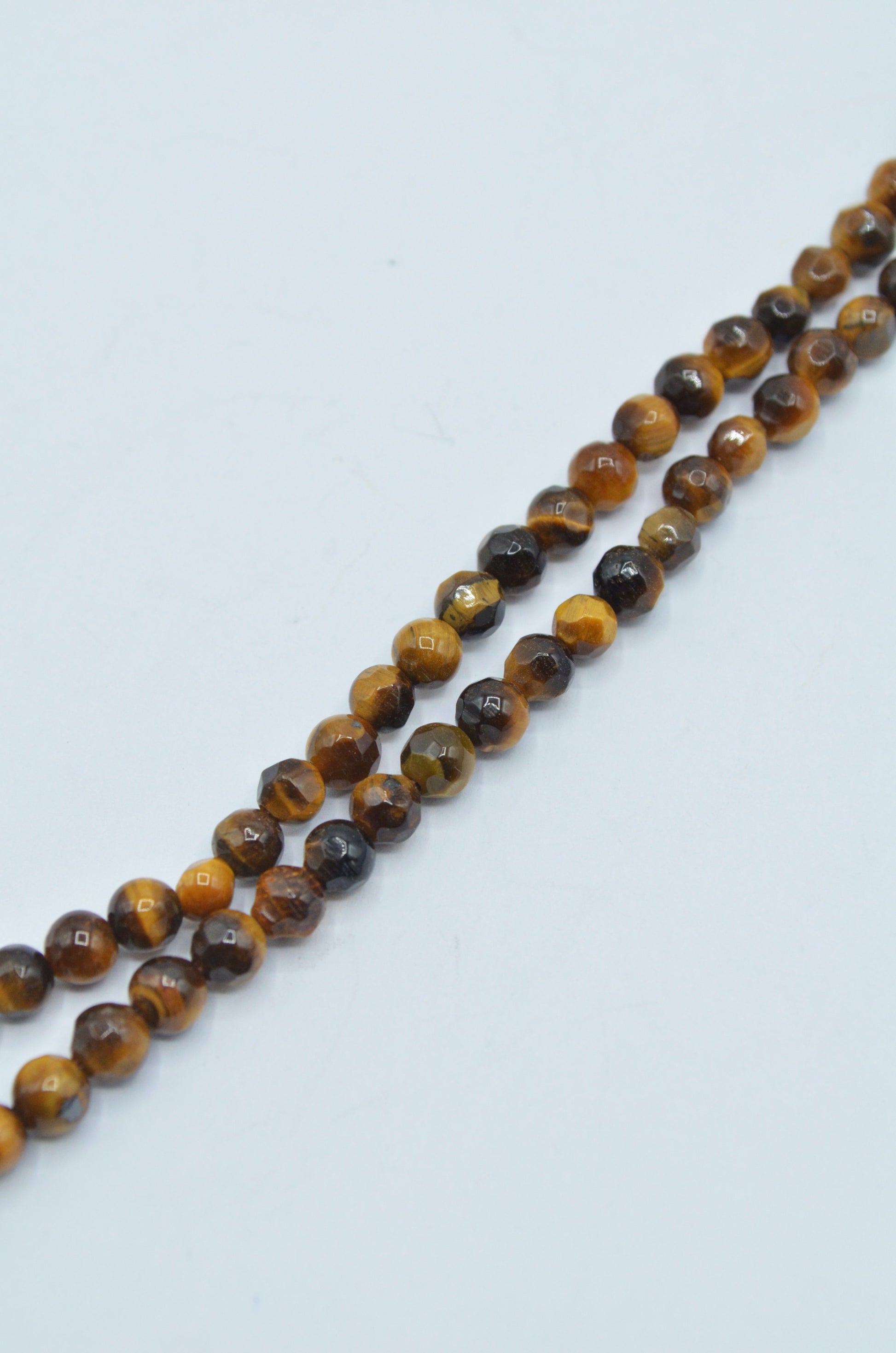 Ochi De Tigru Fatetat 4mm