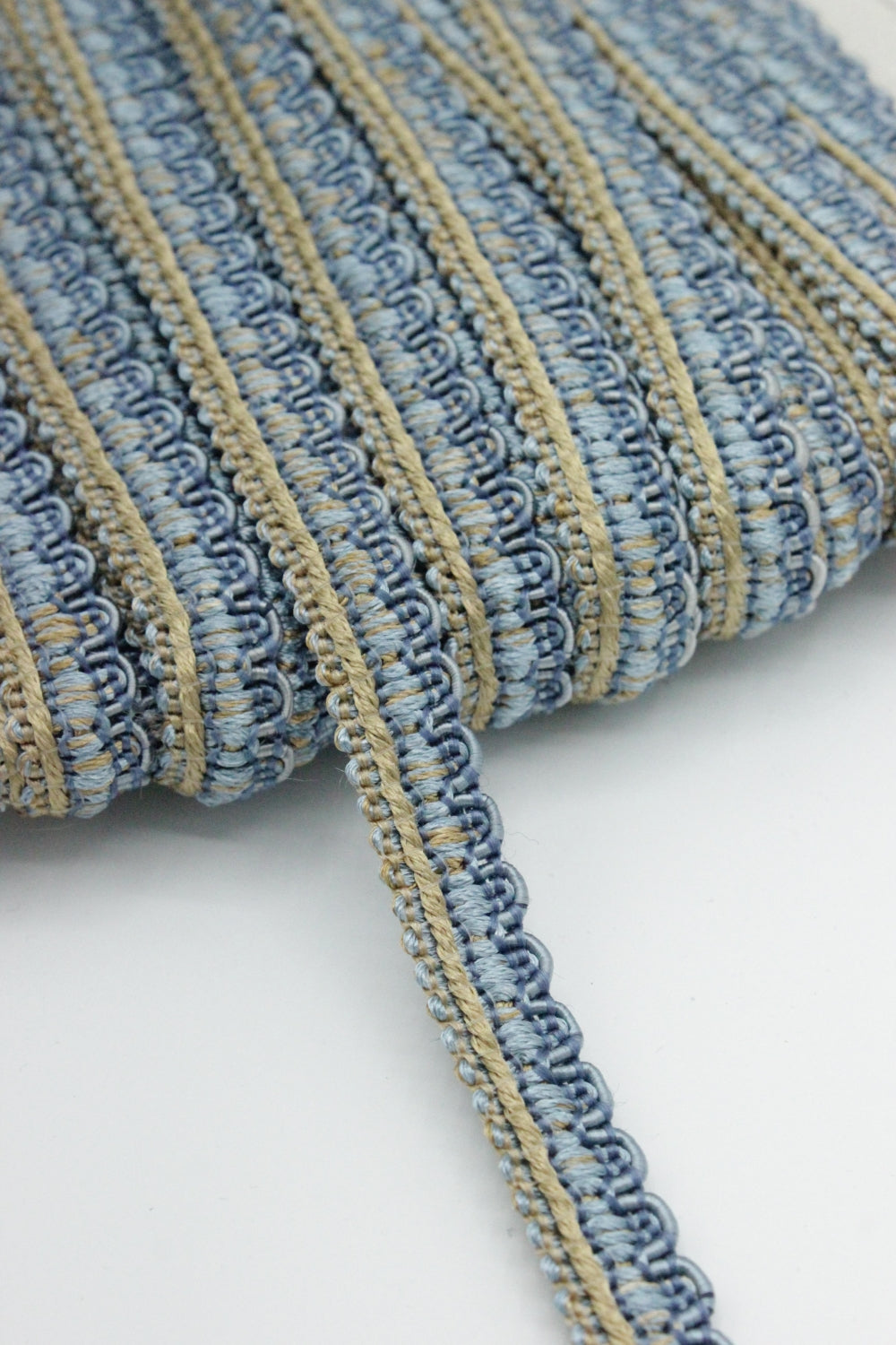 Lezarda 13mm, Bej Auriu Cu Bleu