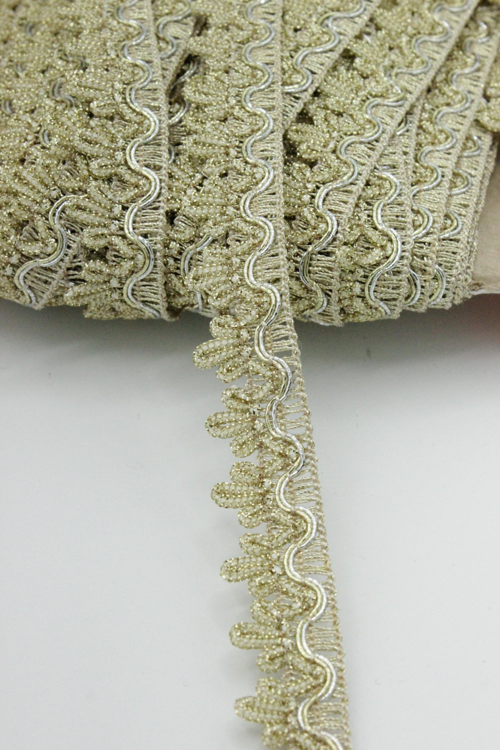 Lezarda 20mm, Auriu Deschis