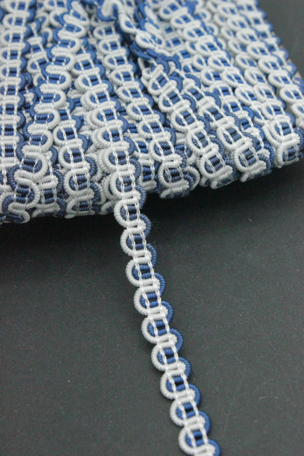 Lezarda 8mm, Alb Cu Albastru