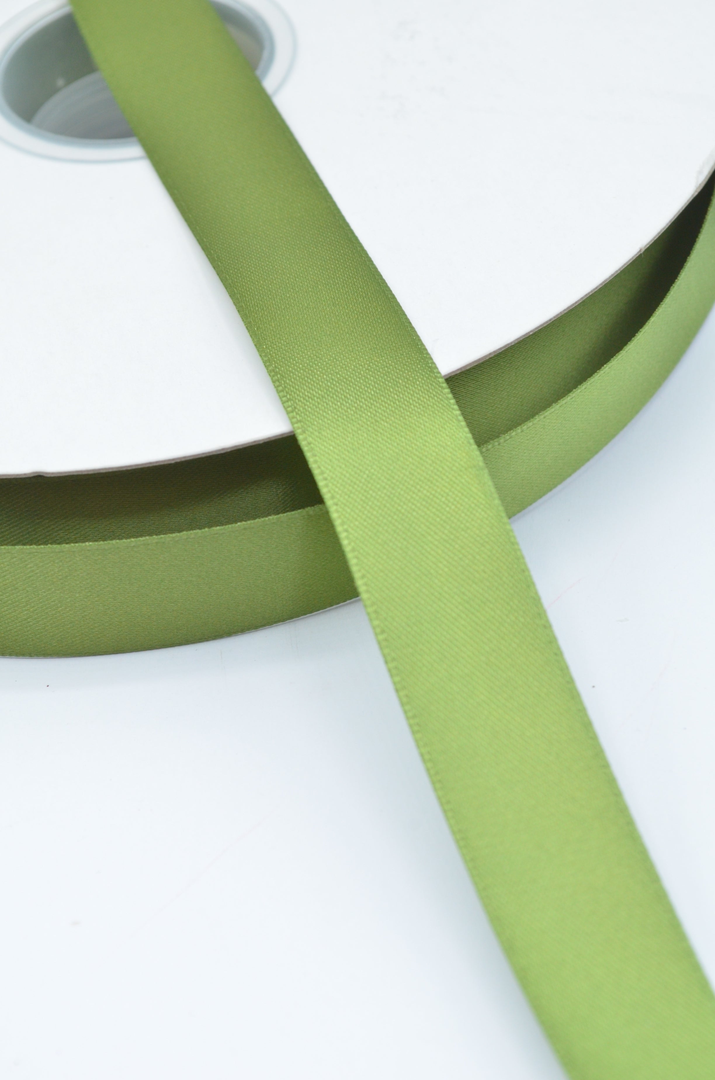 Panglica Dublu Satinata 20mm, Verde Kaki