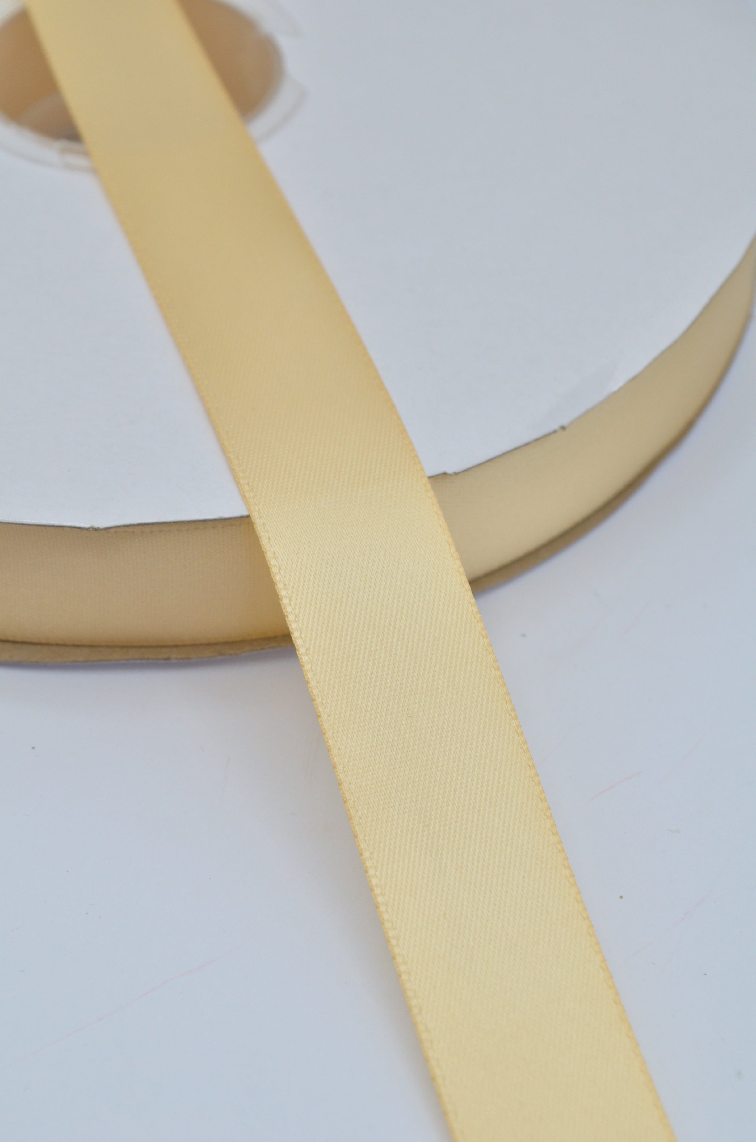 Panglica Dublu Satinata 20mm, Bej