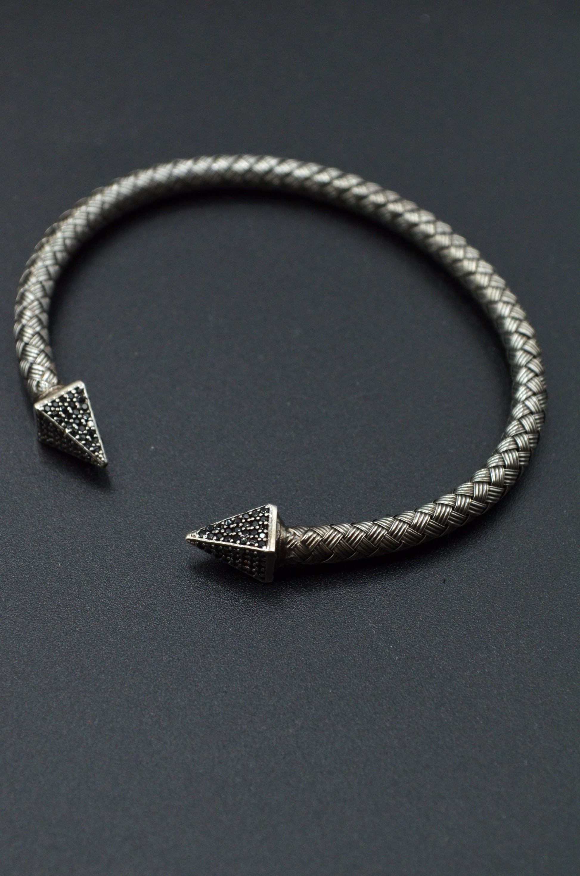Bratara Flexibila Din Argint Rodait Cu Pietre Din Zircon Negre