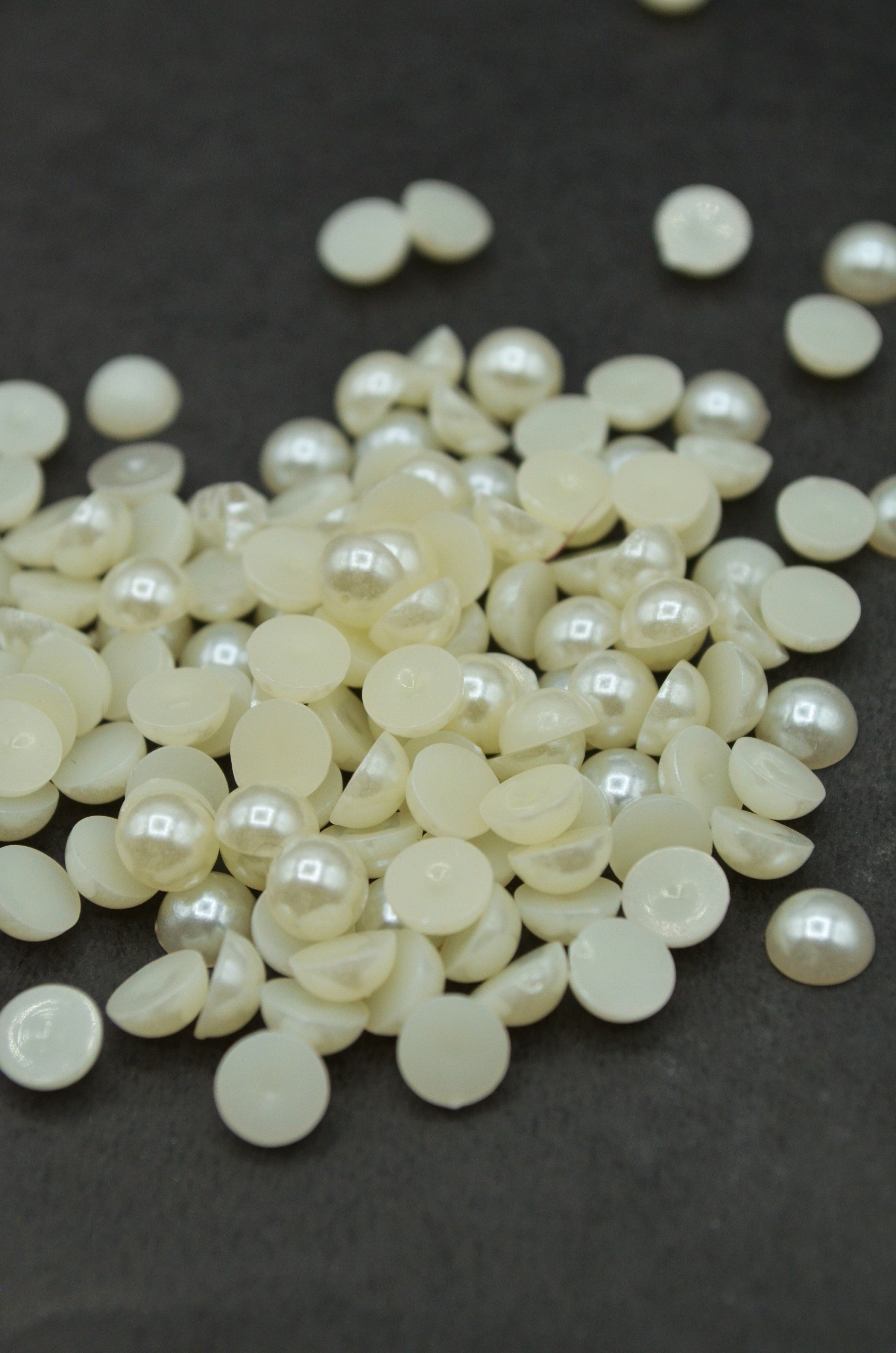 Perle Jumatate De Sfera 6mm, 10gr, Ivoire