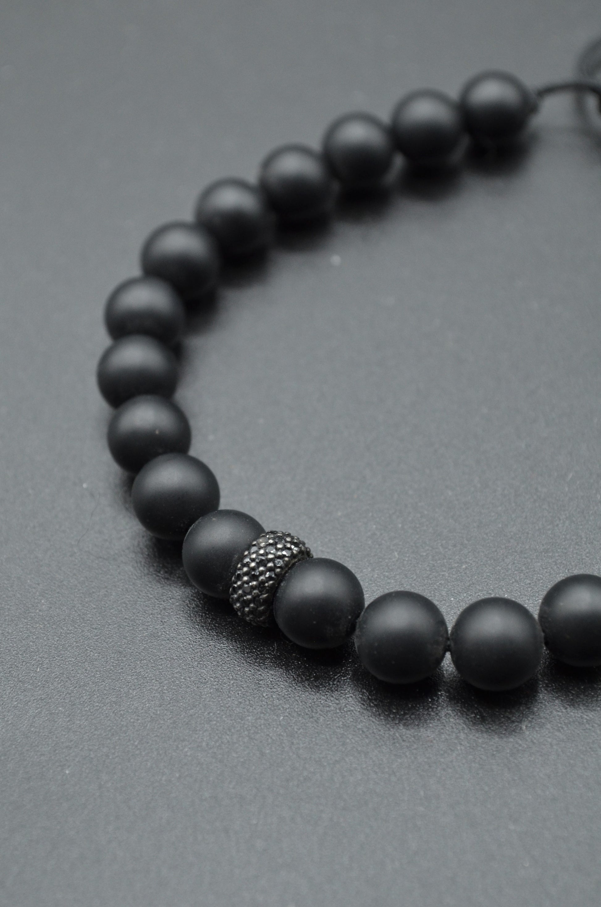 Bratara Din Onix Mat 8mm Si Argint