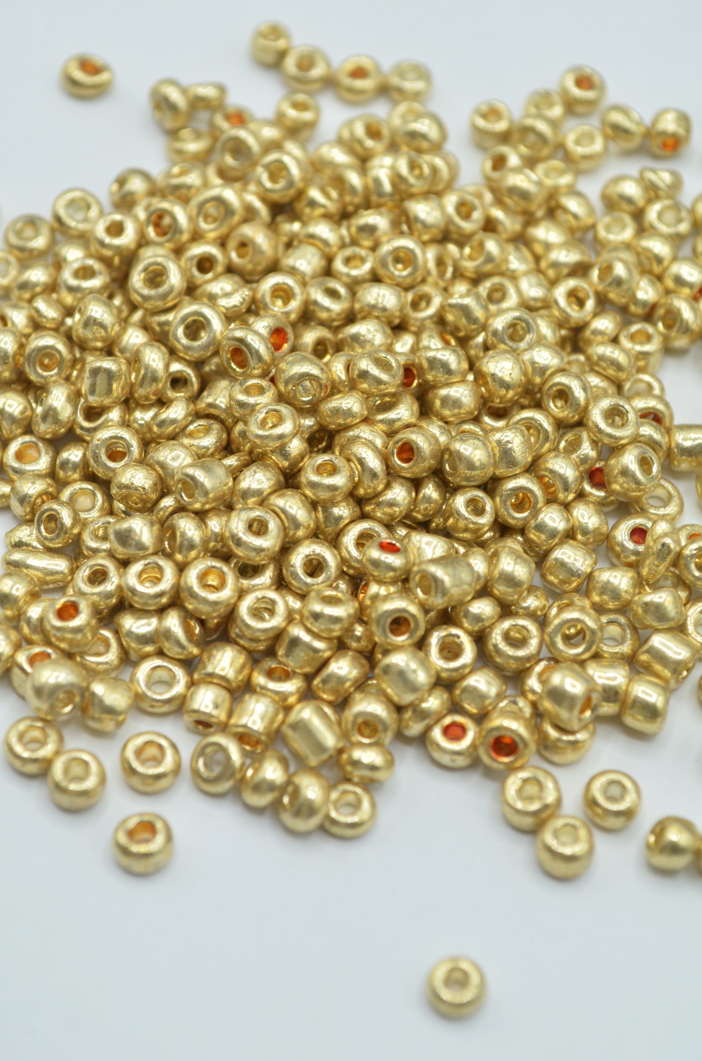 Margele 4mm, 35gr Auriu