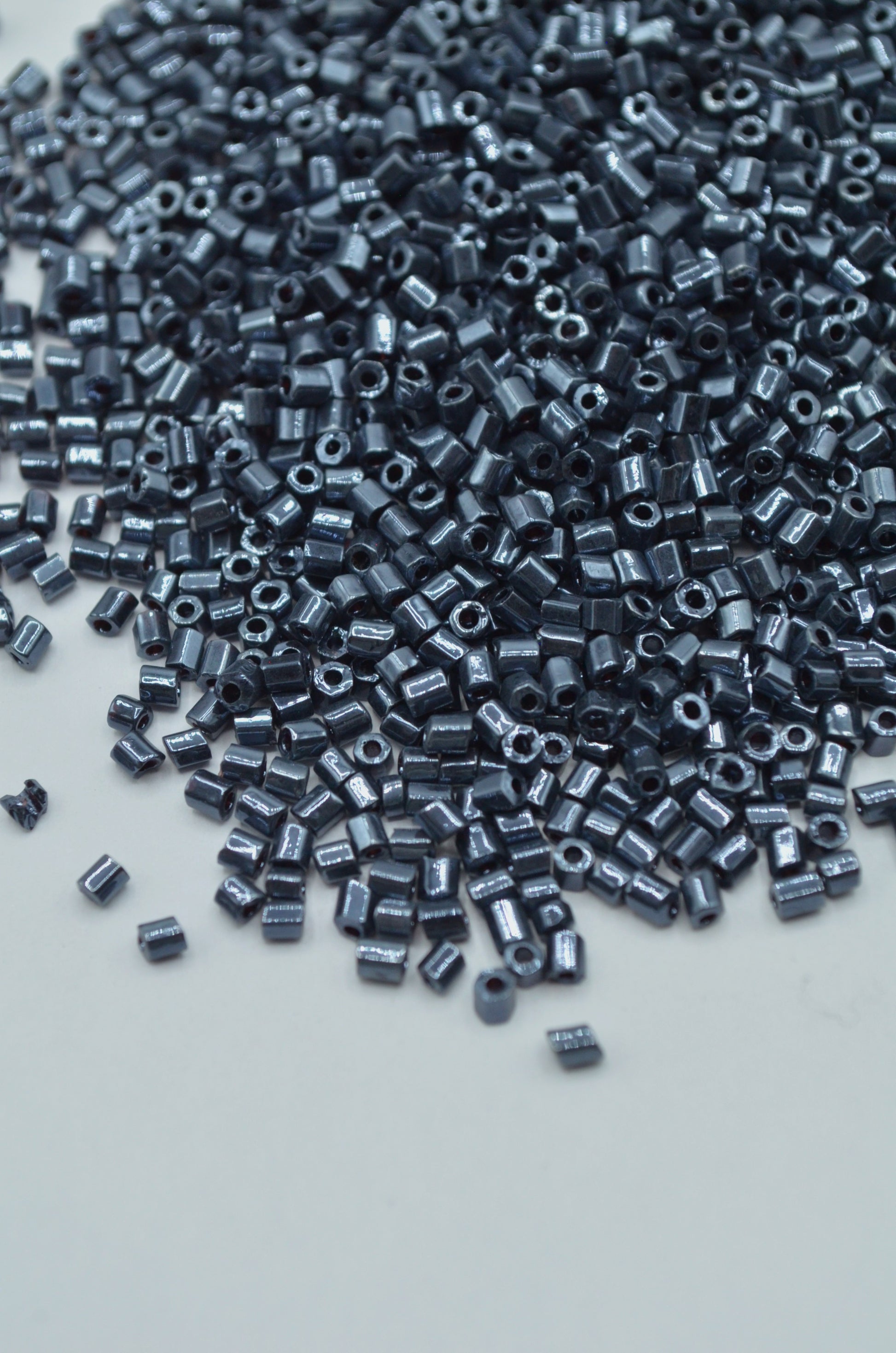 Margele Tubulare 2mm, 25gr
