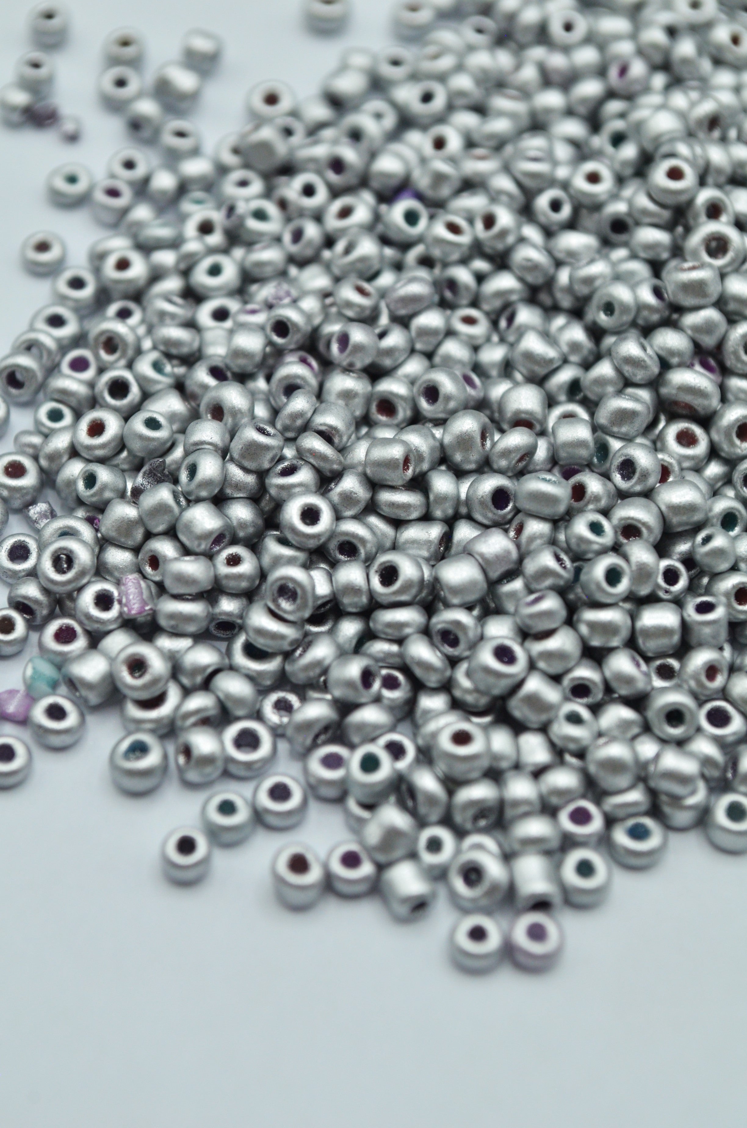 Margele 3mm, 35gr Argintiu Mat
