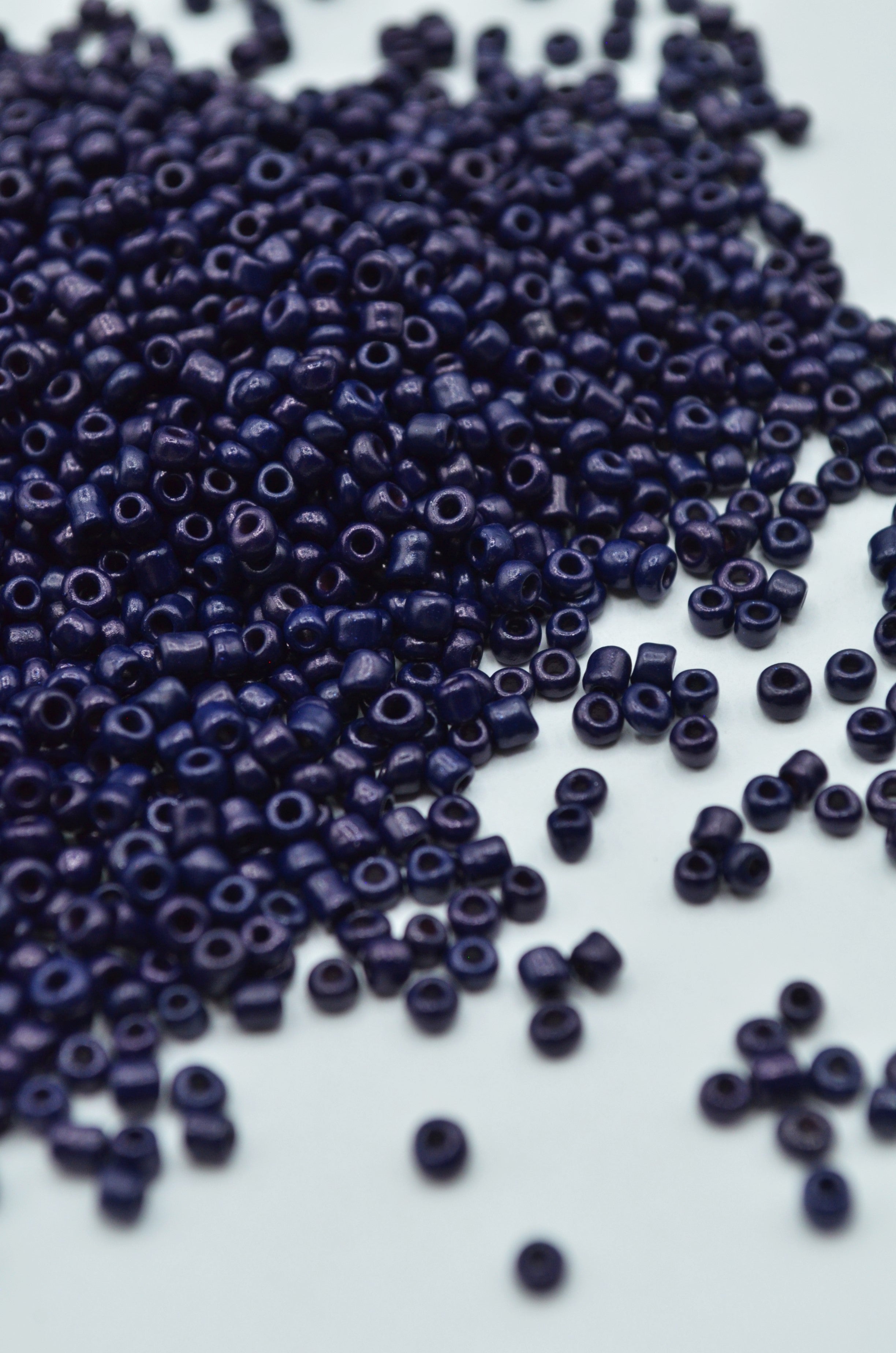Margele 2mm, 35gr Bleumarin