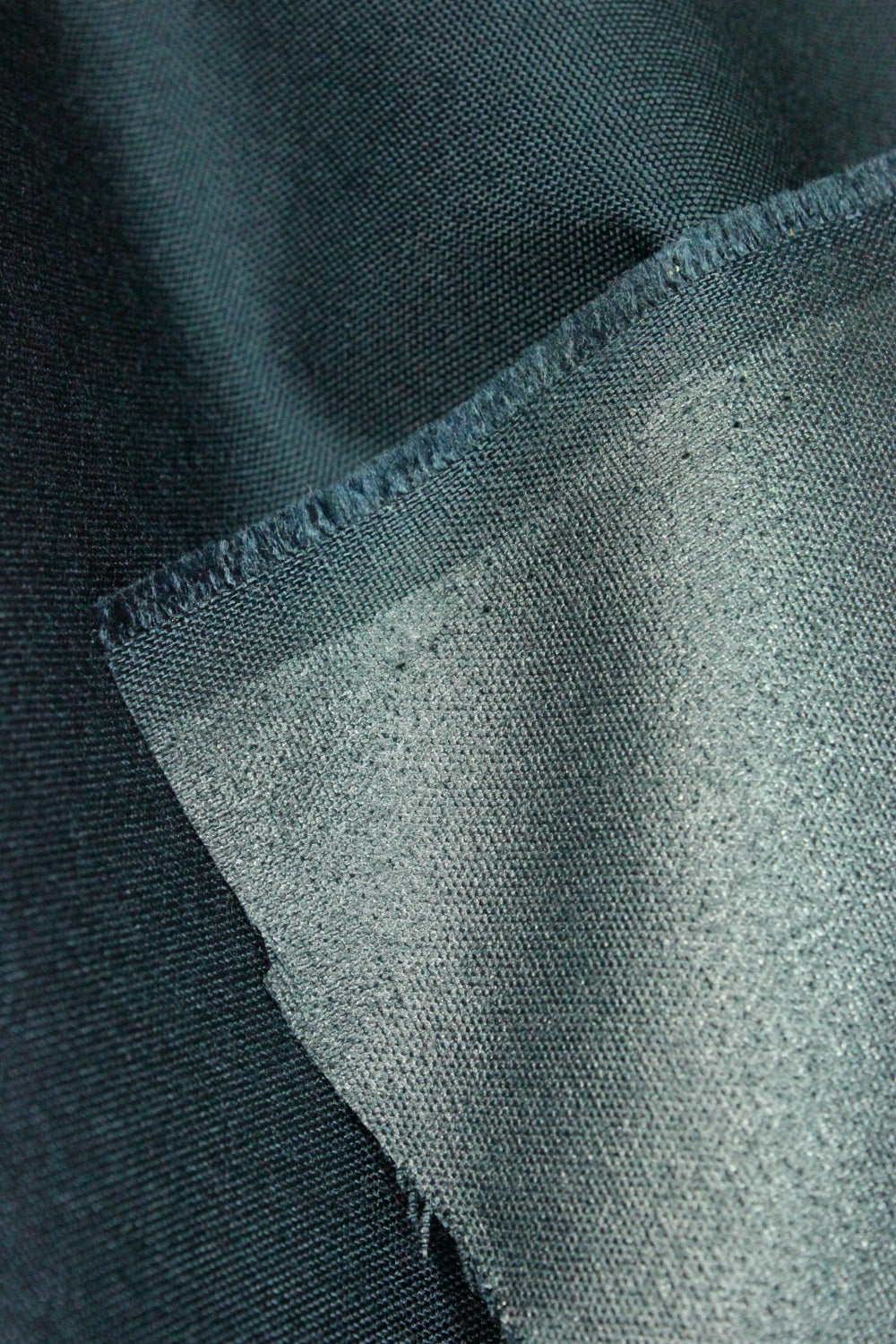 Material Impermeabiil, Bleumarin