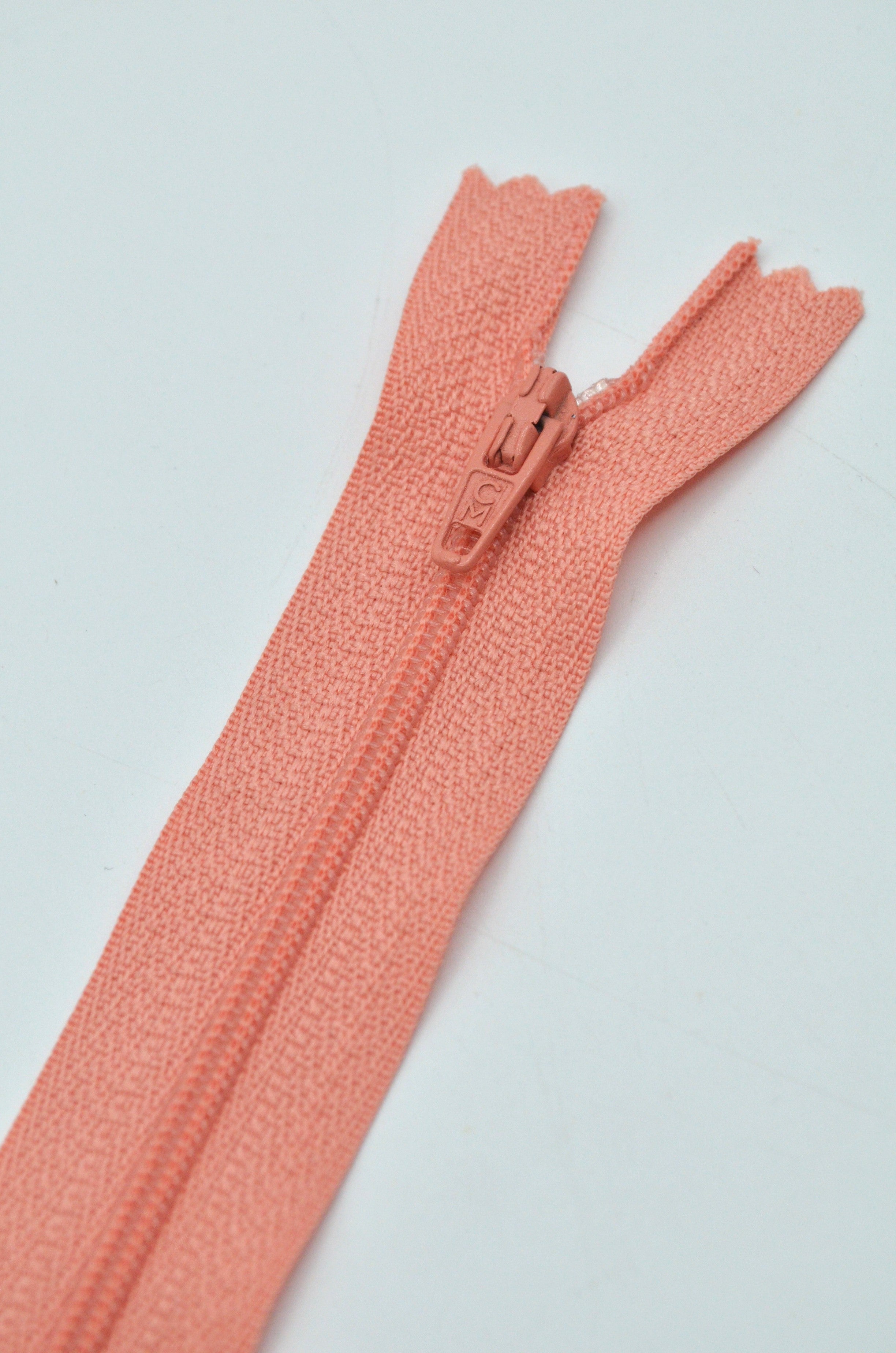 Fermoar De Plastic 3mm, 17cm Piersica