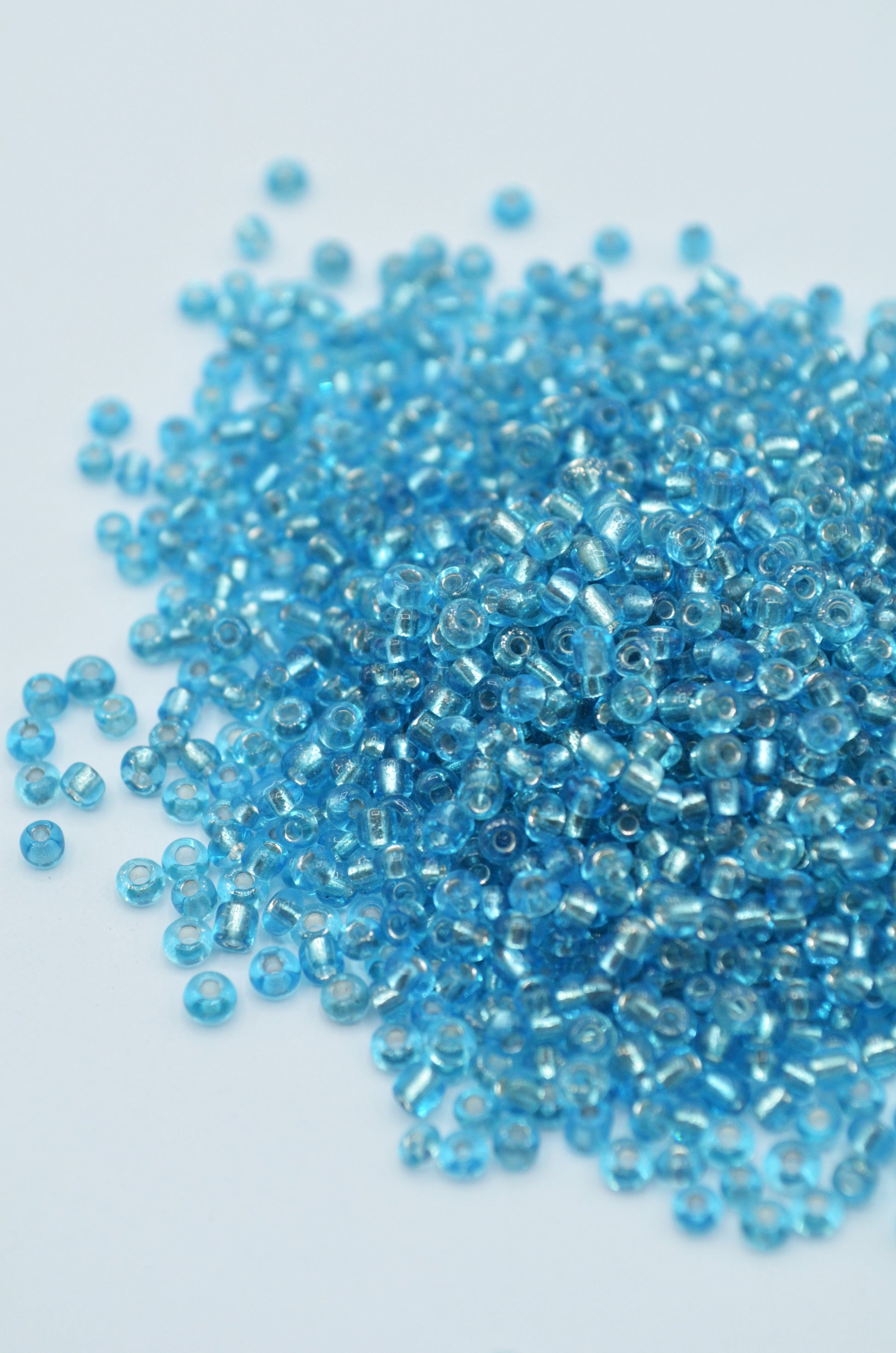 Margele 2mm, 35gr Albastru