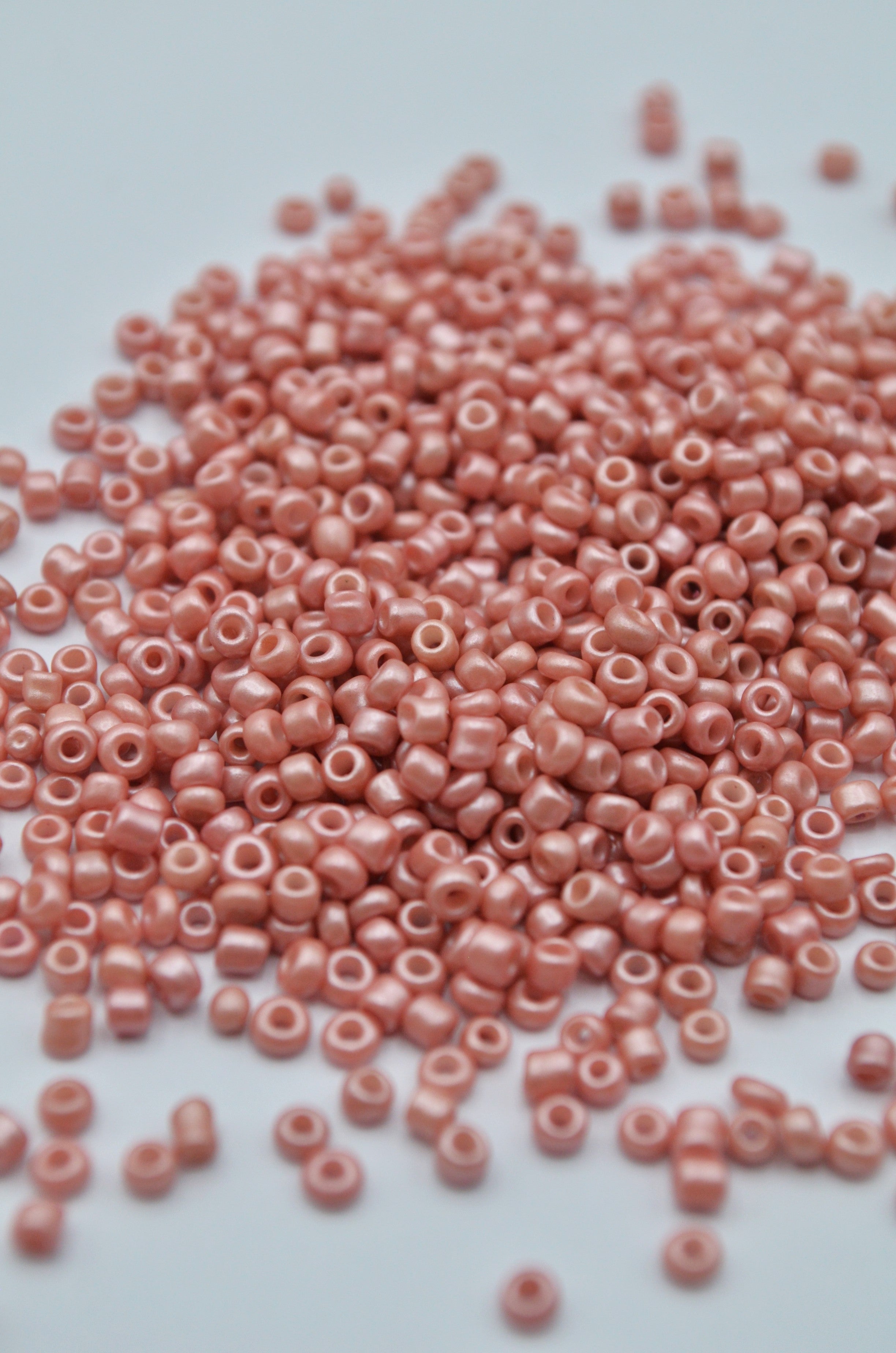 Margele 2mm, 35gr Roz Sidefat