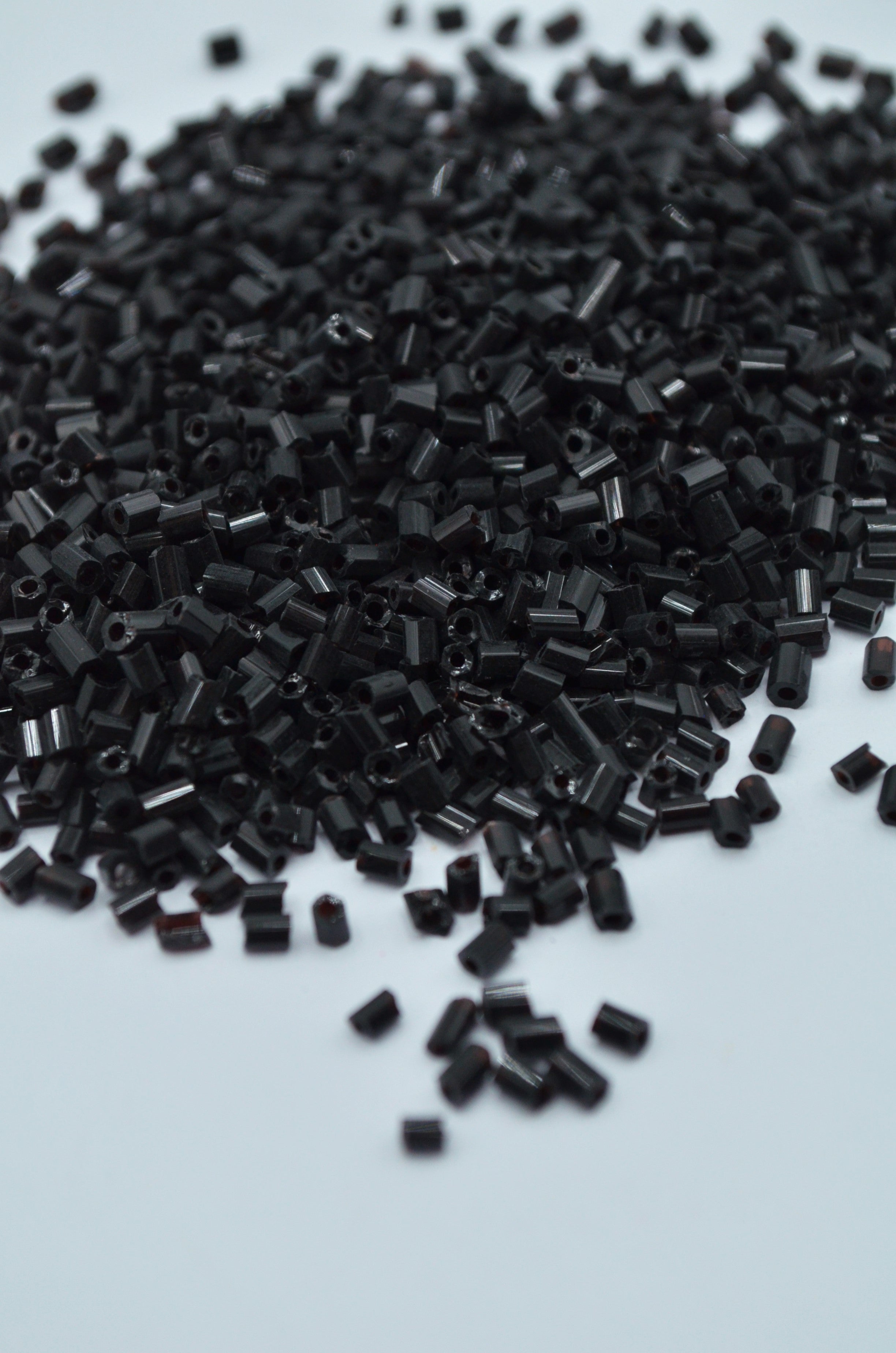 Margele Tubulare 2mm, 25gr Negru