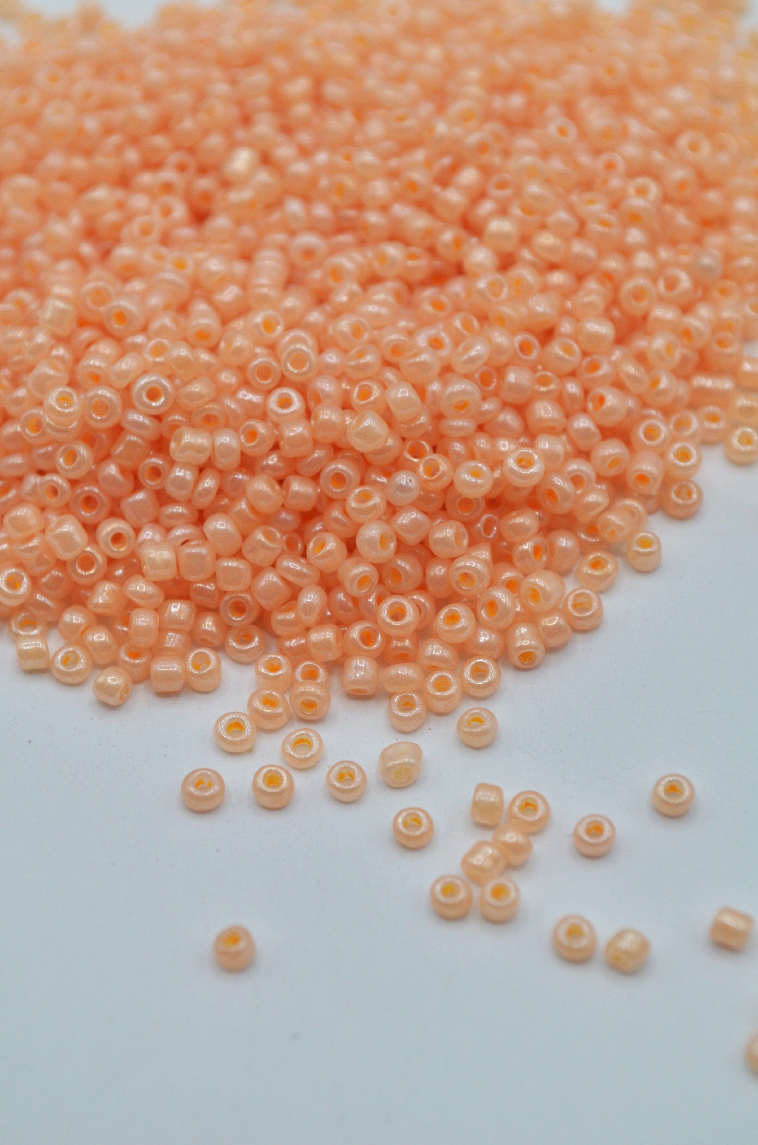 Margele 2mm, 35gr Piersica
