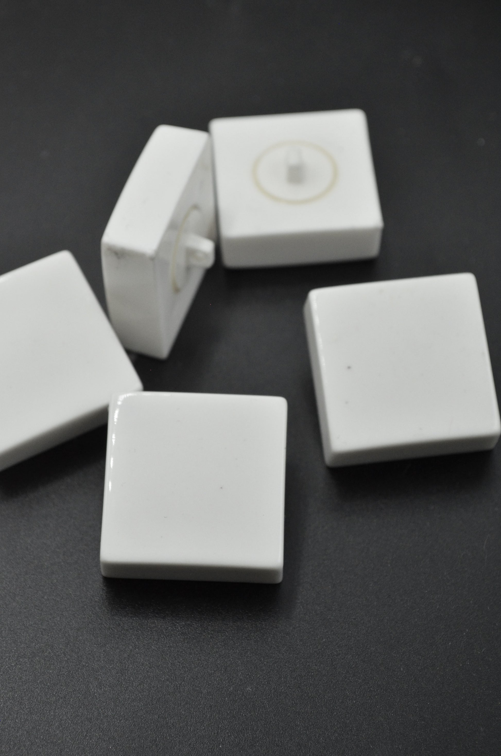 Nasturi De Plastic 31mm