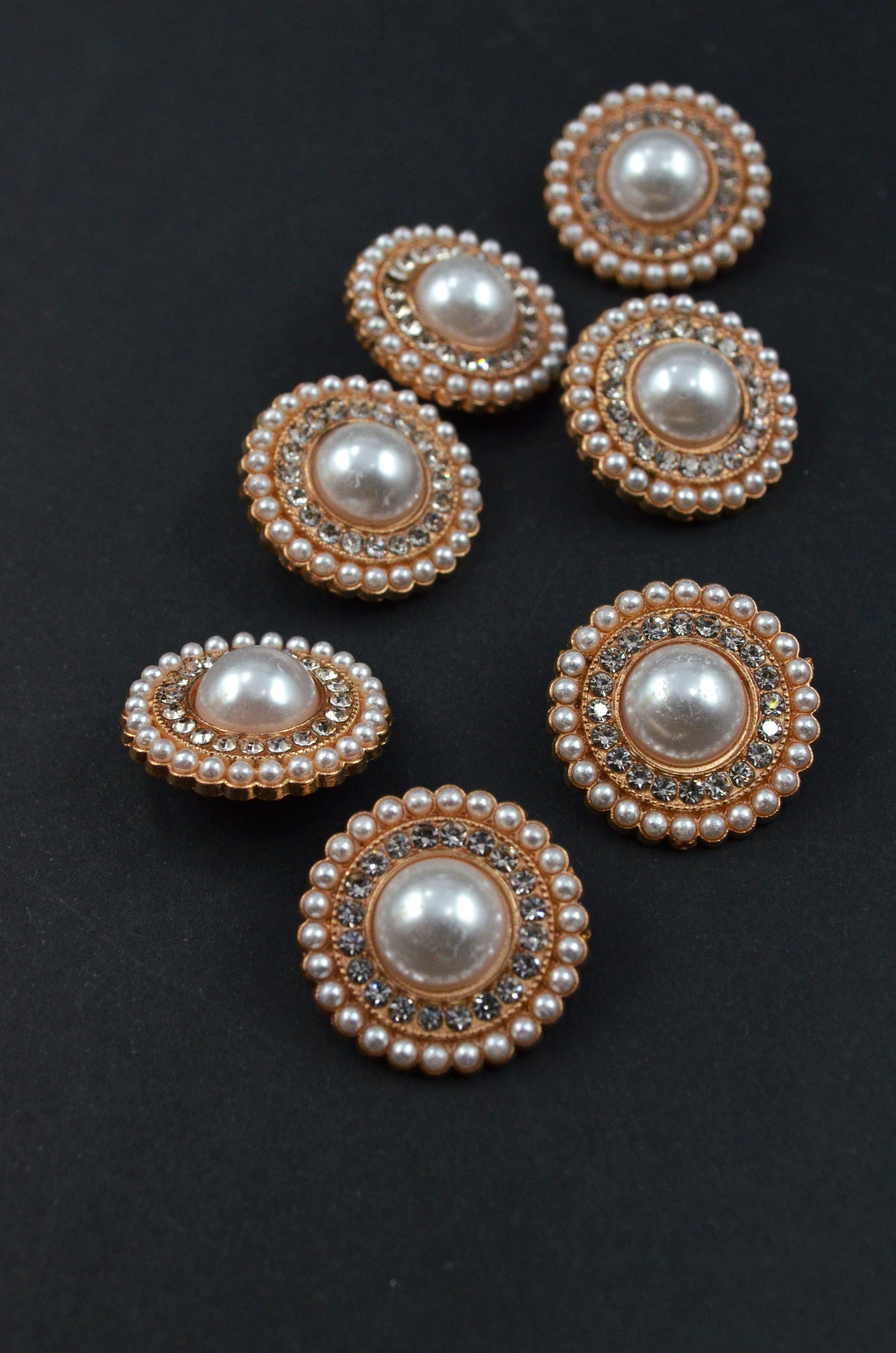 Nasturi Metalici Cu Pietre Si Perle, 21mm