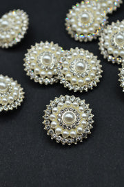 Nasturi Metalici Cu Pietre Si Perle, 22mm